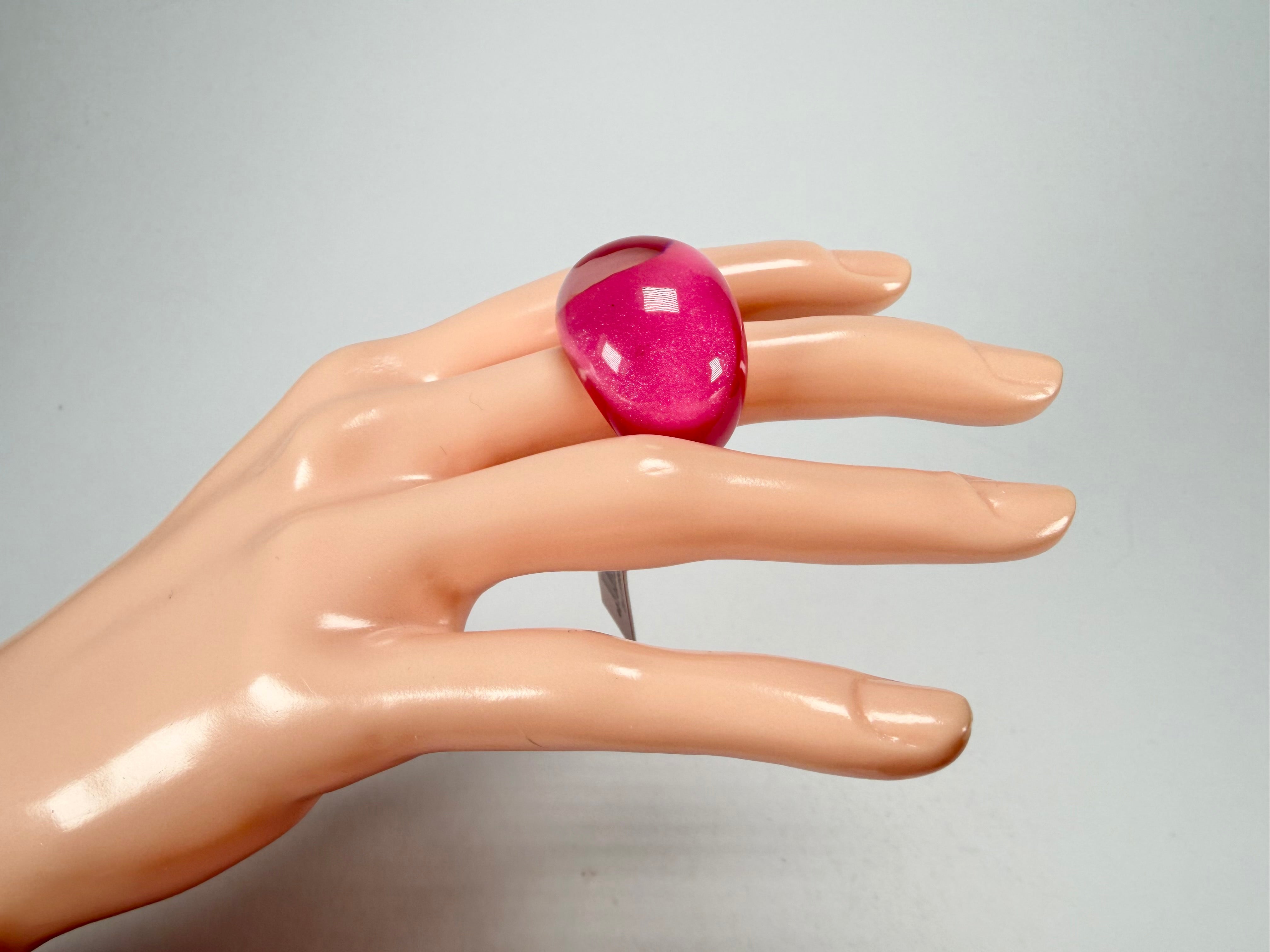 Zsiska - Colourful Statement Hot Pink Resin Ring ( 40106029017Q0M ) - Size UK N / US 7