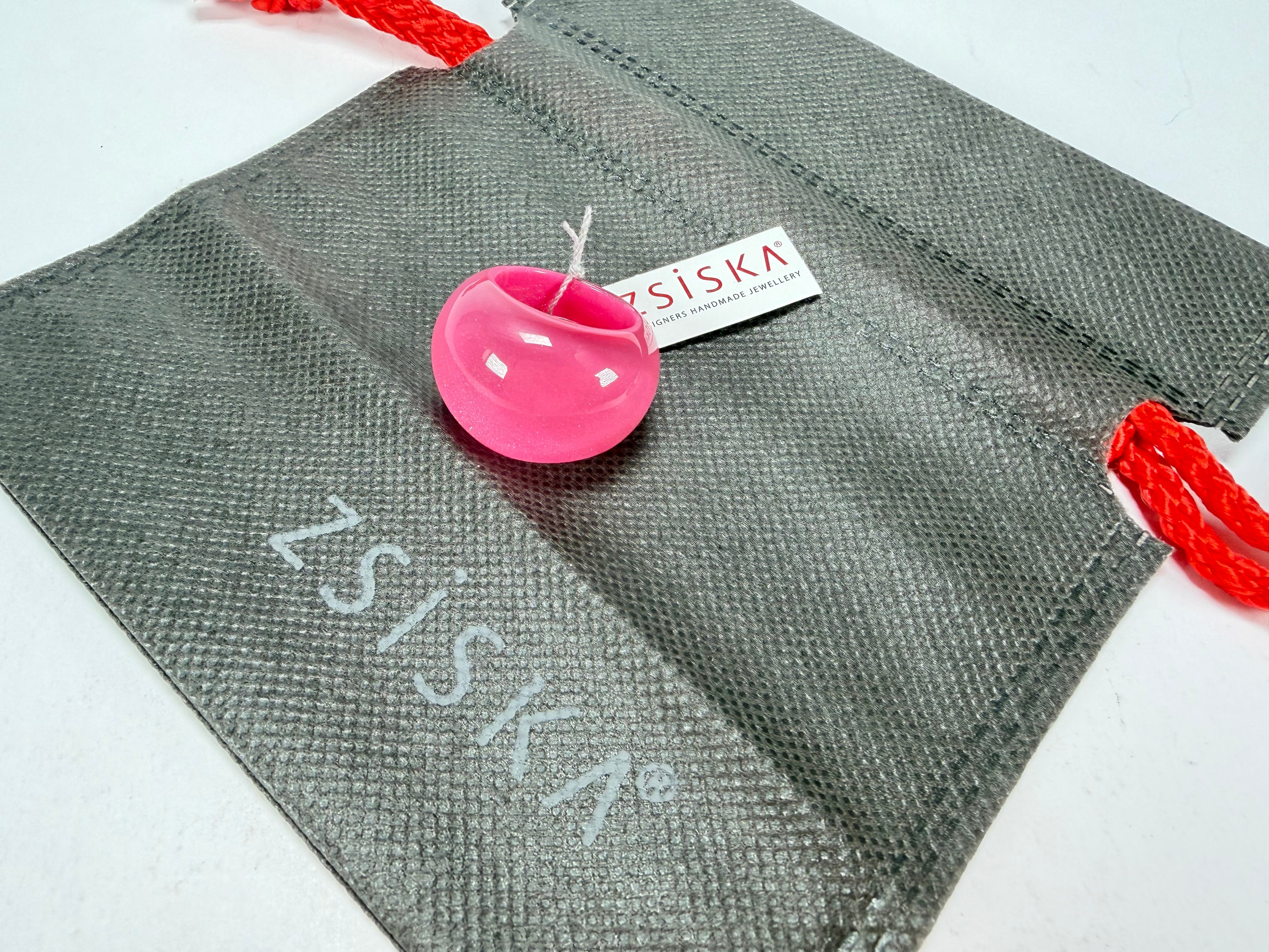 Zsiska - Colourful Statement Hot Pink Resin Ring ( 40106029017Q0L ) - Size UK Q / US 8