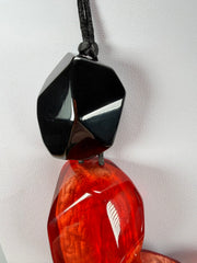 Zsiska - Empress Redd & Black Resin Necklace ( 8410150REDDQ09 )