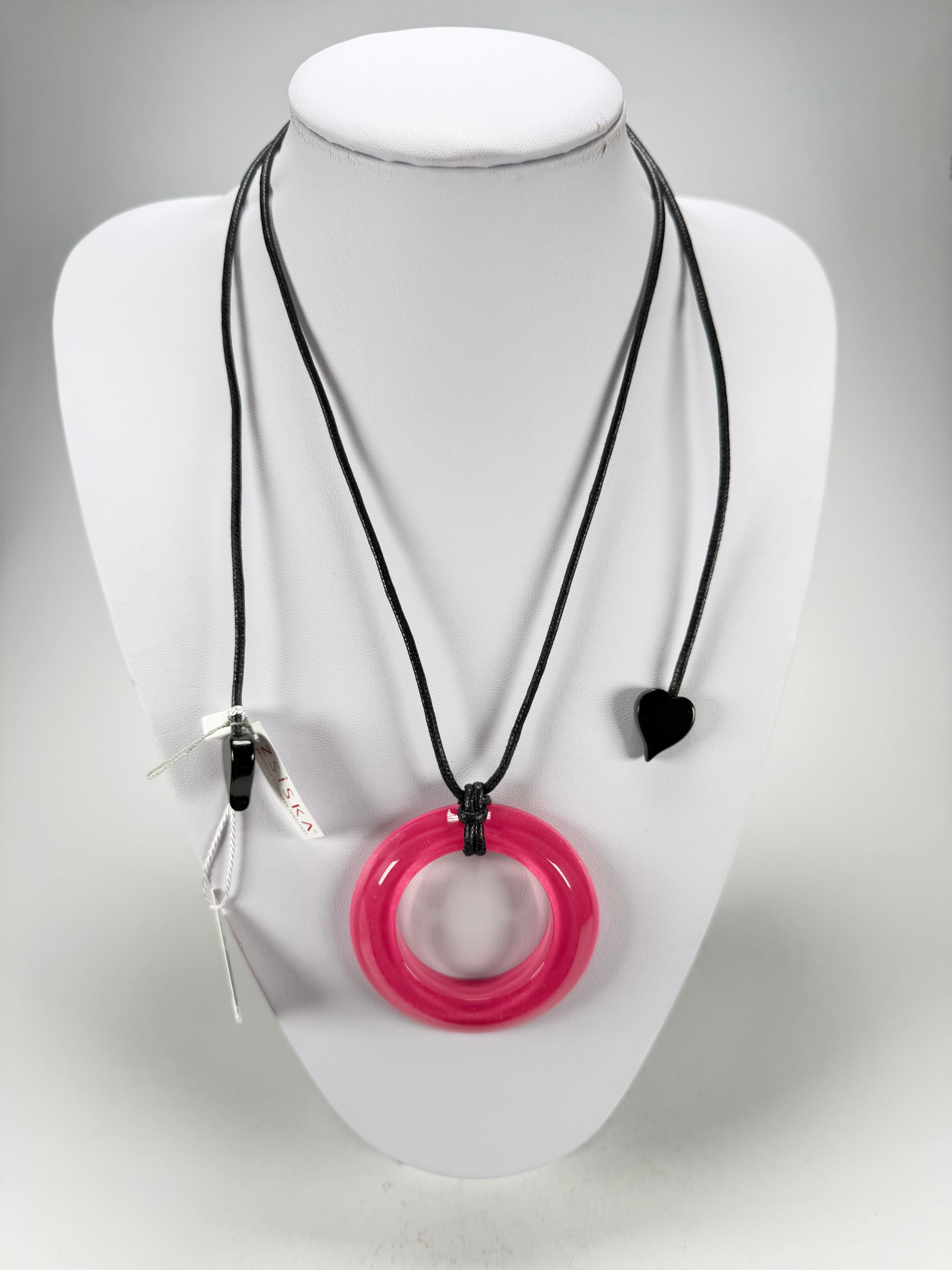 Zsiska - Colourful Statement Hot Pink Donut Pendant Resin Necklace ( 40102249017Q00 )