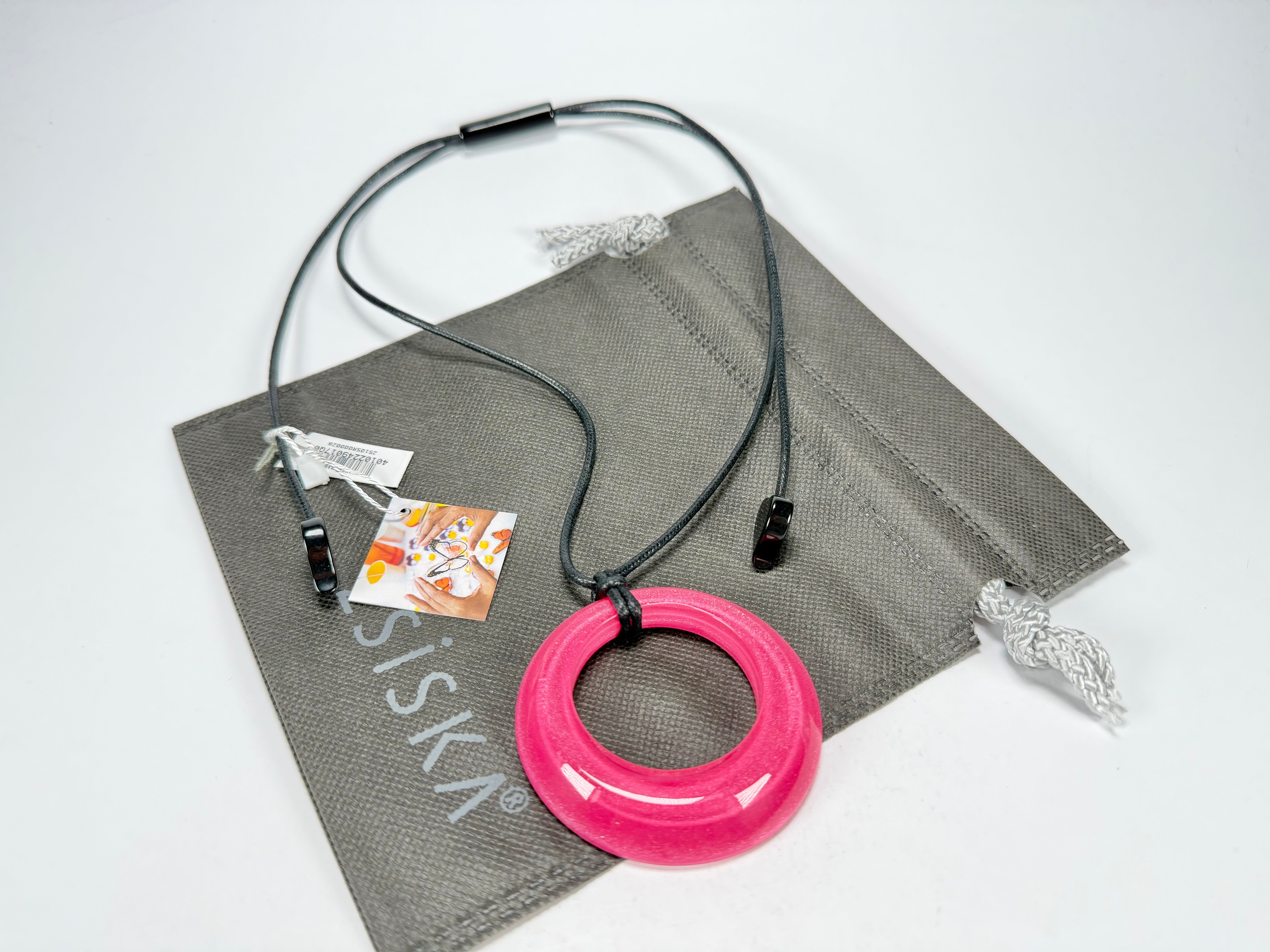 Zsiska - Colourful Statement Hot Pink Donut Pendant Resin Necklace ( 40102249017Q00 )