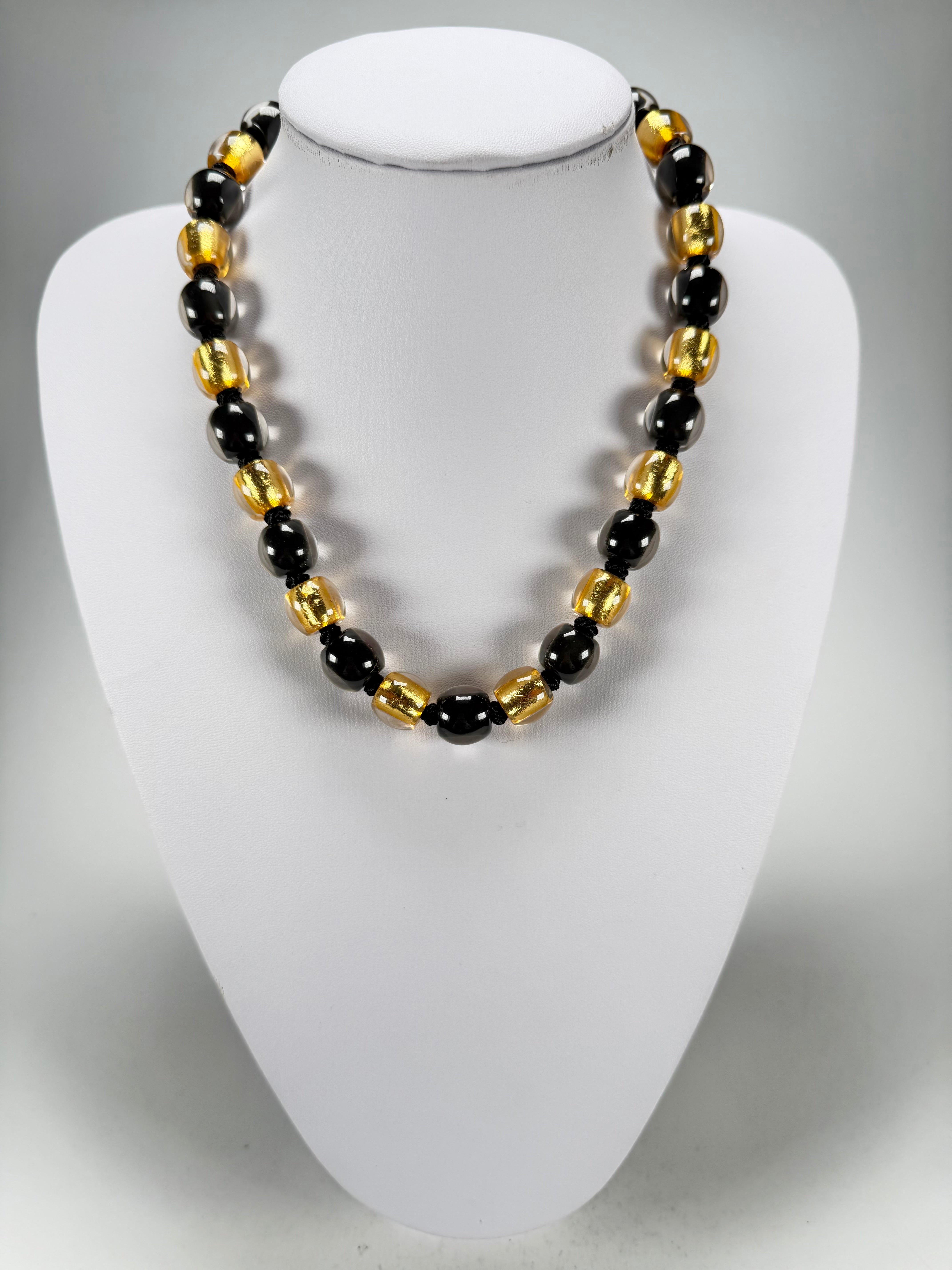 Zsiska - Radiance 29 Bead Black & Gold Resin Necklace ( 8000150GF01Q29 )
