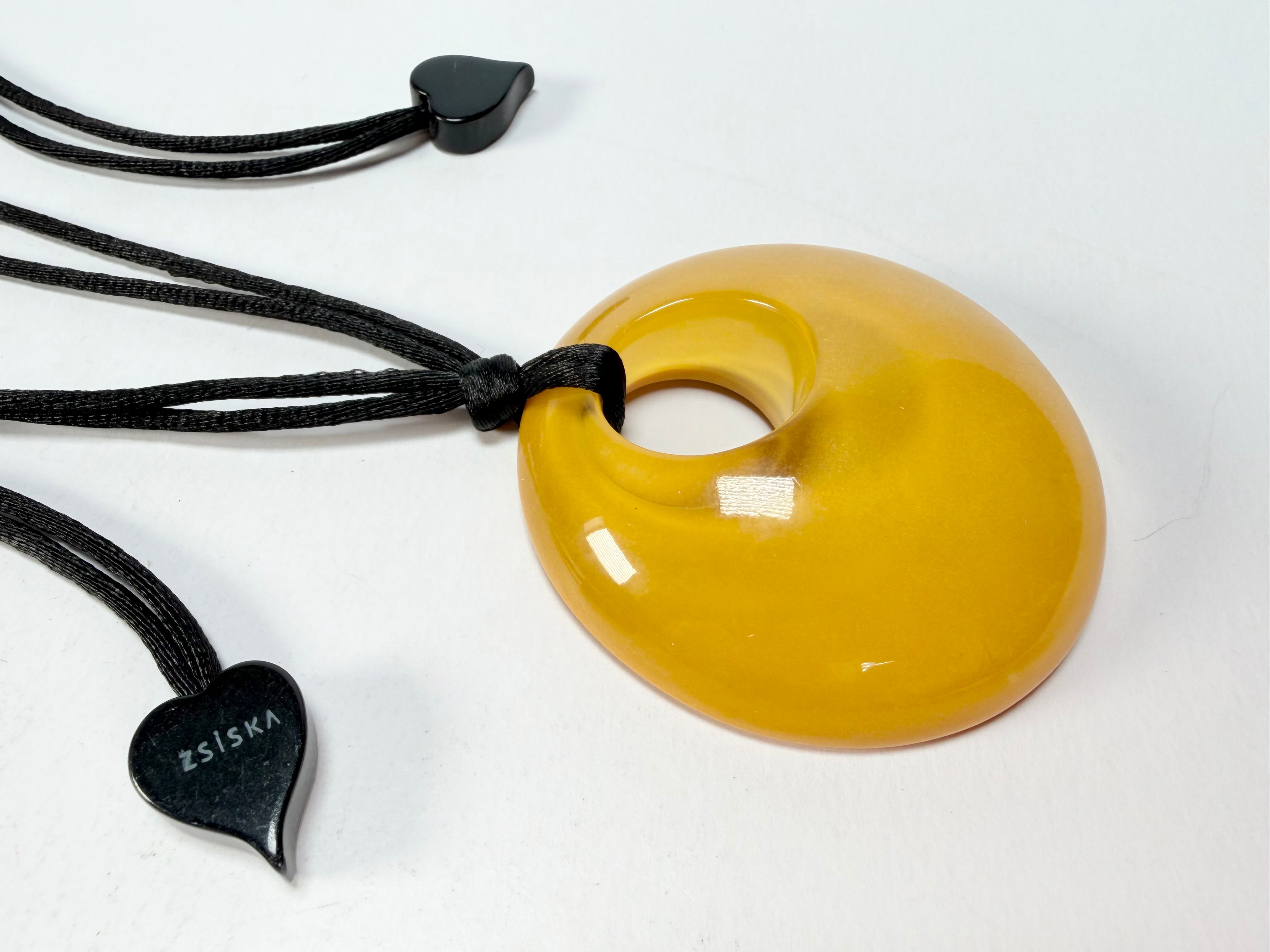 Zsiska - Colourful Statement "Pendant" Yellow Resin Necklace ( 40102049214Q00 )