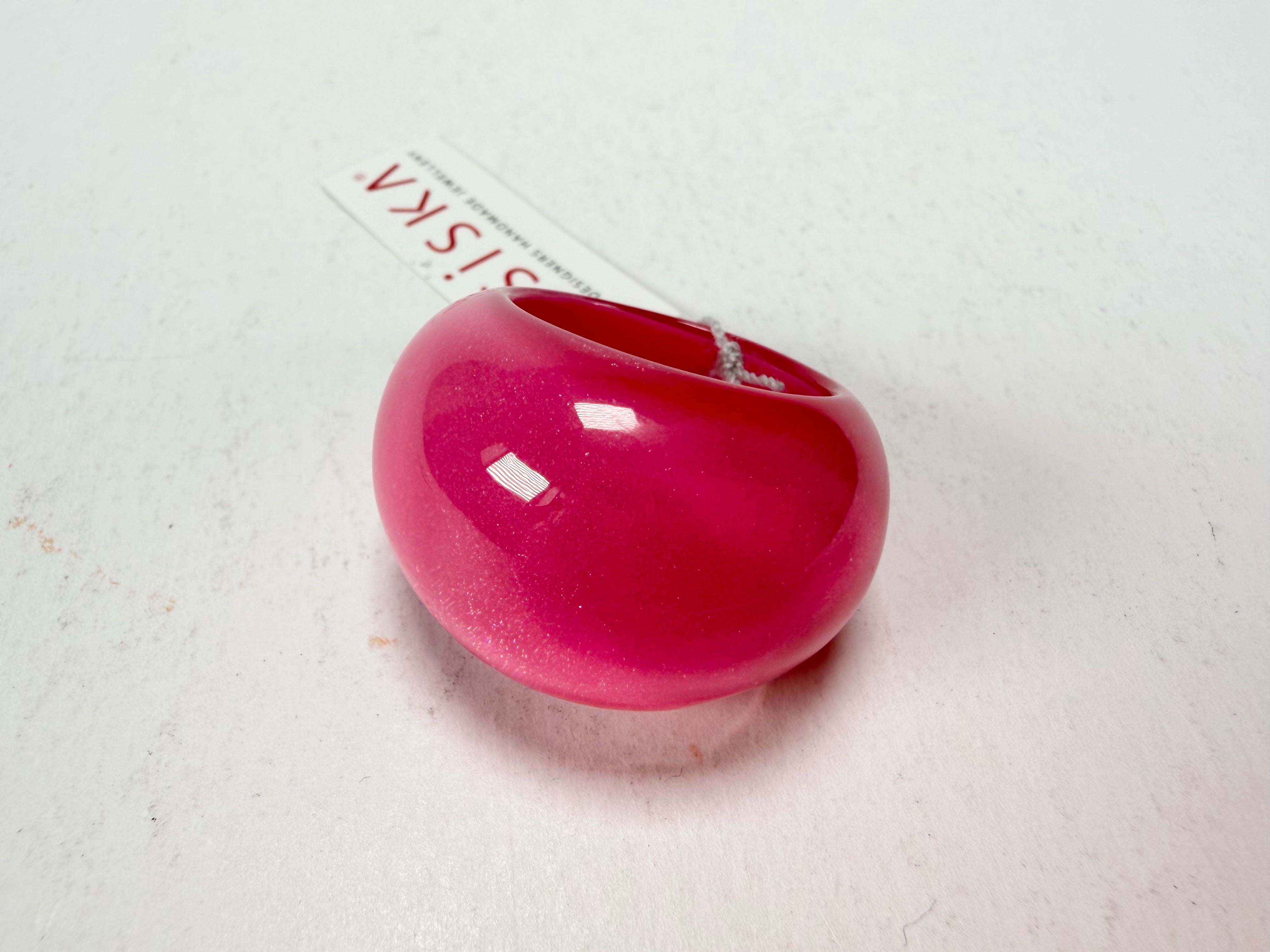 Zsiska - Colourful Statement Hot Pink Resin Ring ( 40106029017QXL ) - Size UK S / US 9