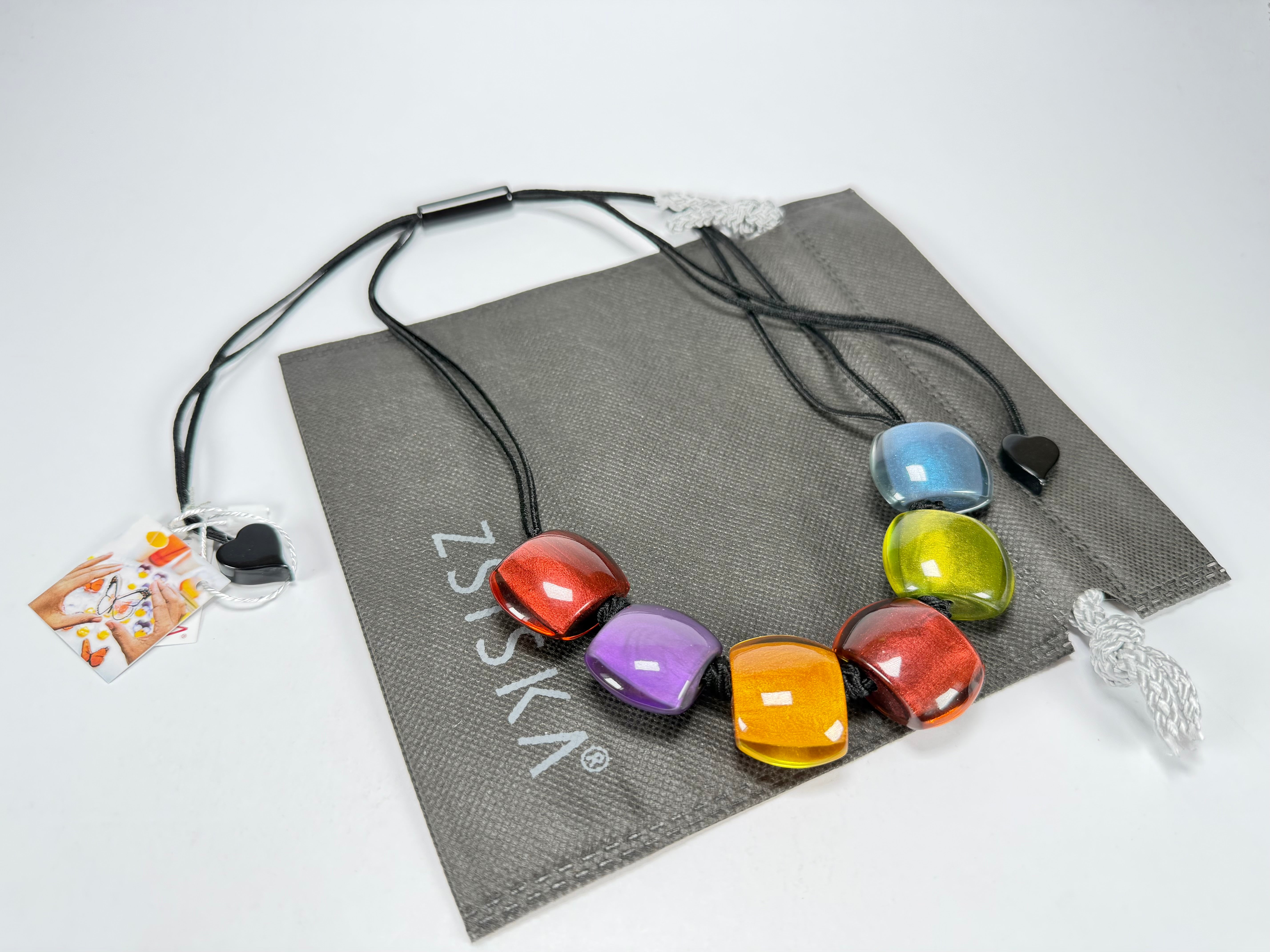 Zsiska - Bellissima 6 Bead New Spectrum Resin Necklace ( 72401050499Q06 )