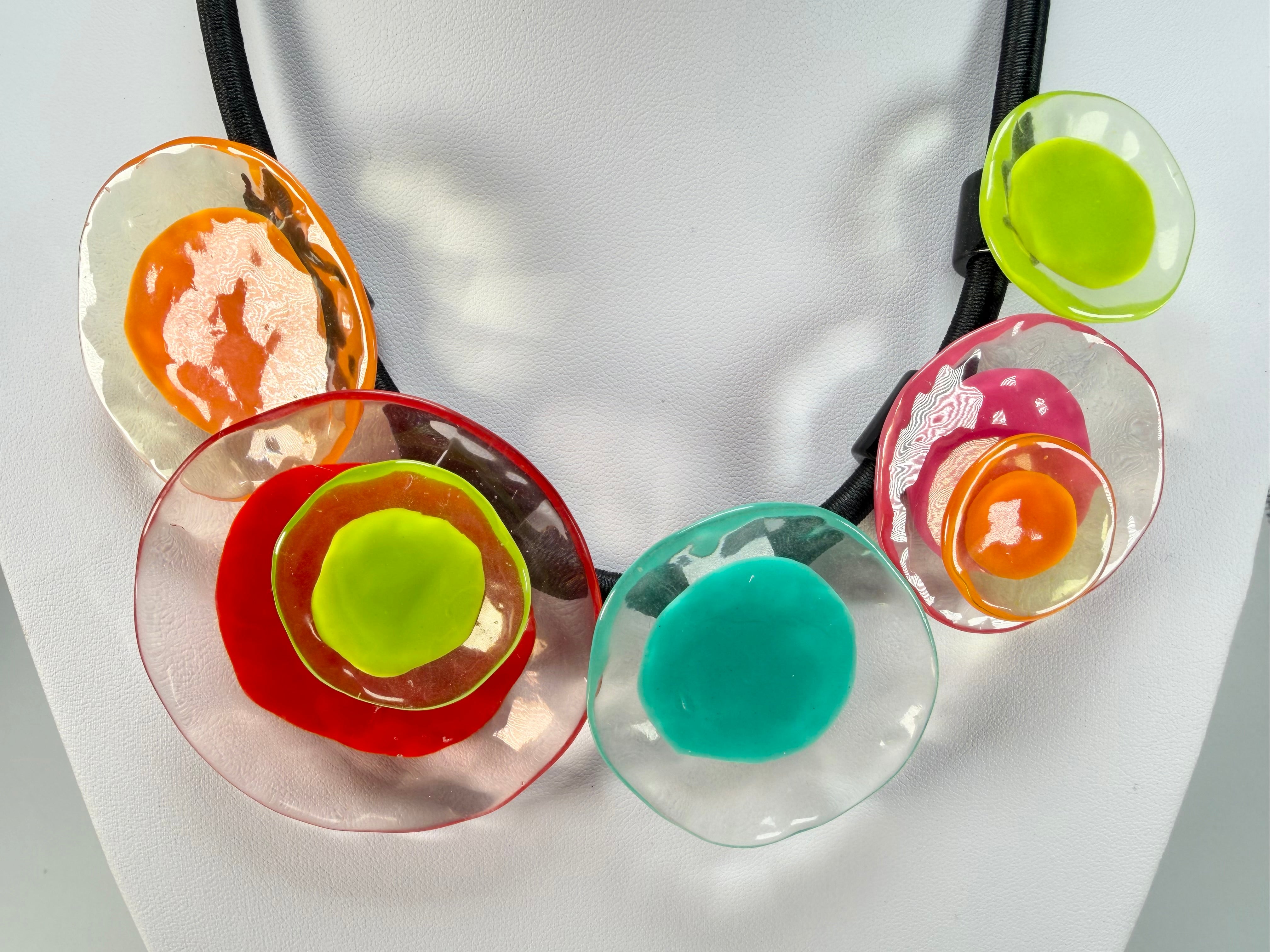 Zsiska - Flora "Prue Leith" Mix Colours 5 Bead Resin Necklace ( P070150MIXXQ05 )