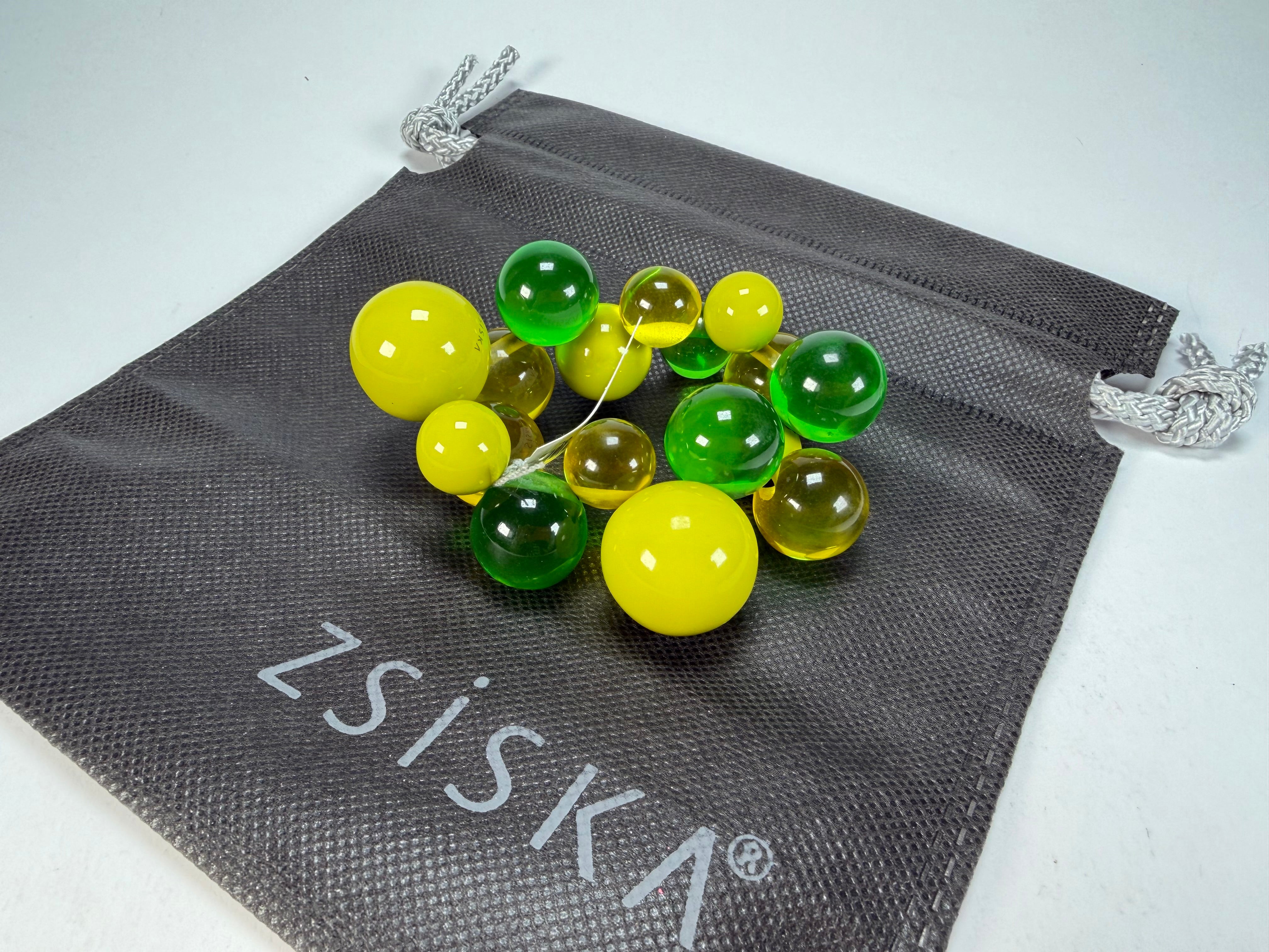Zsiska - Baubles Yellow & Green Large Resin Bracelet ( P230301BAU2Q0L )