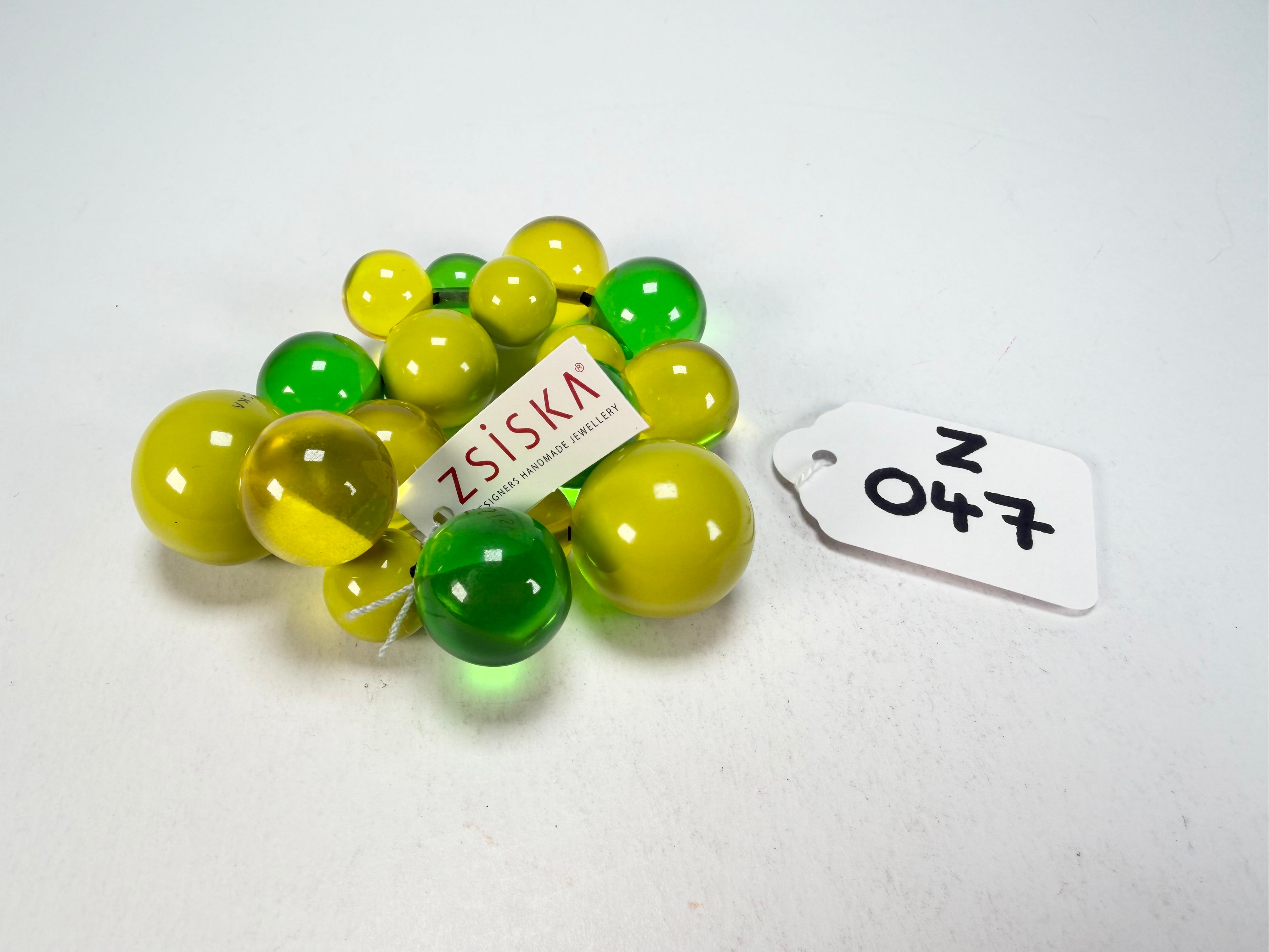 Zsiska - Baubles Yellow & Green Large Resin Bracelet ( P230301BAU2Q0L )