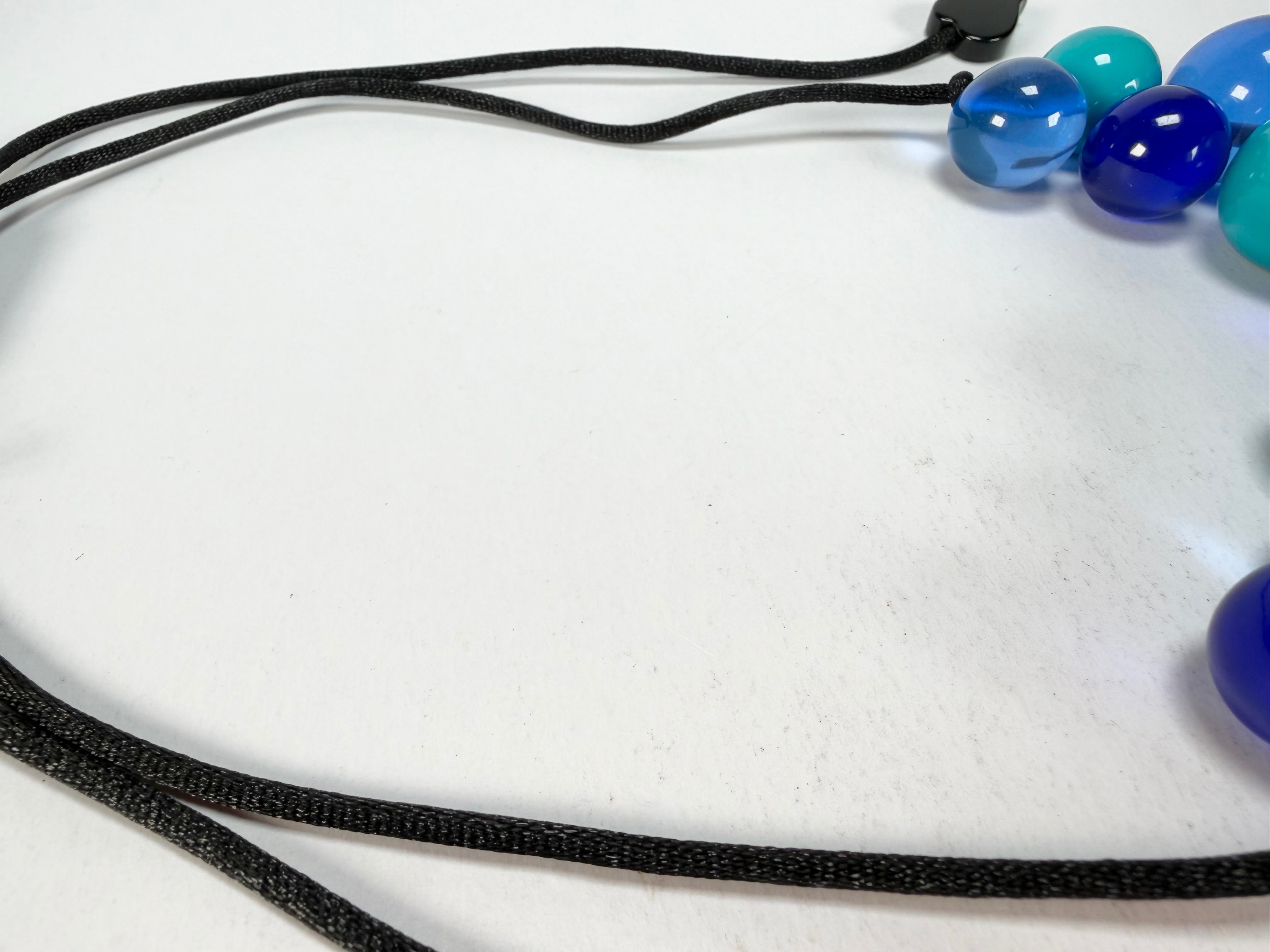 Zsiska - Baubles Blue & Turquoise Resin Necklace ( P230101BAU1Q15 )