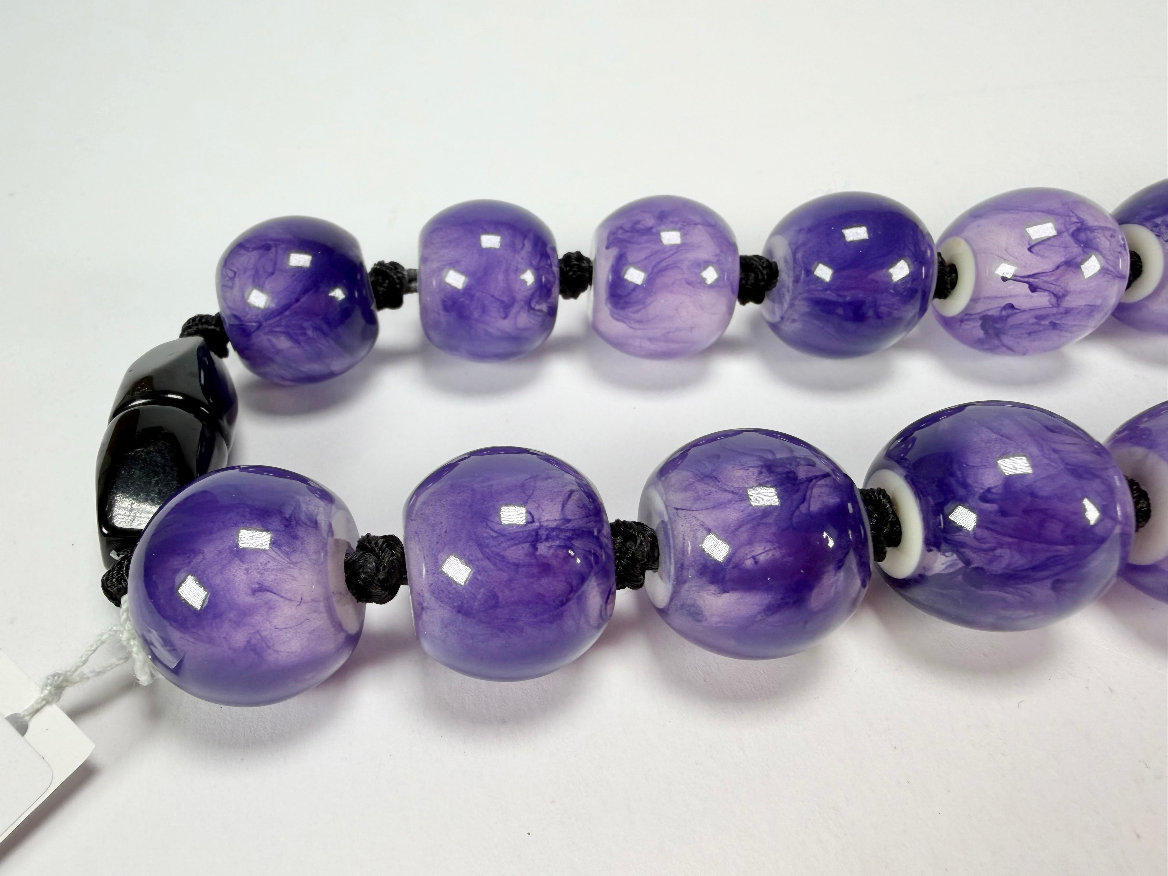 Zsiska - Colourful Beads 20 Bead Marble Purple Resin Necklace ( 4010117MPURQ20 )
