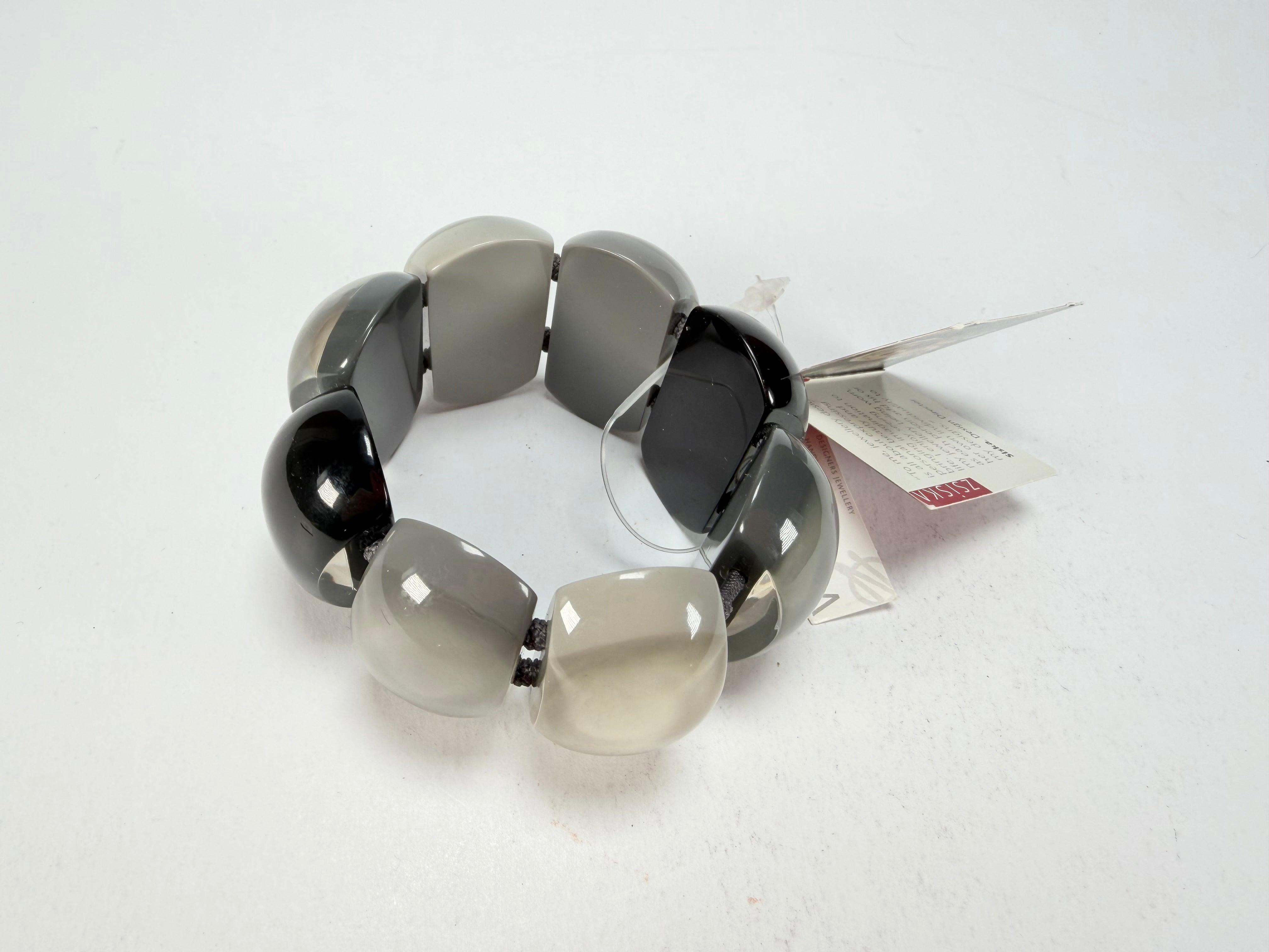 Zsiska - Bellissima Greyscale Large 8 Bead Resin Bracelet ( 701030204530Q08 )