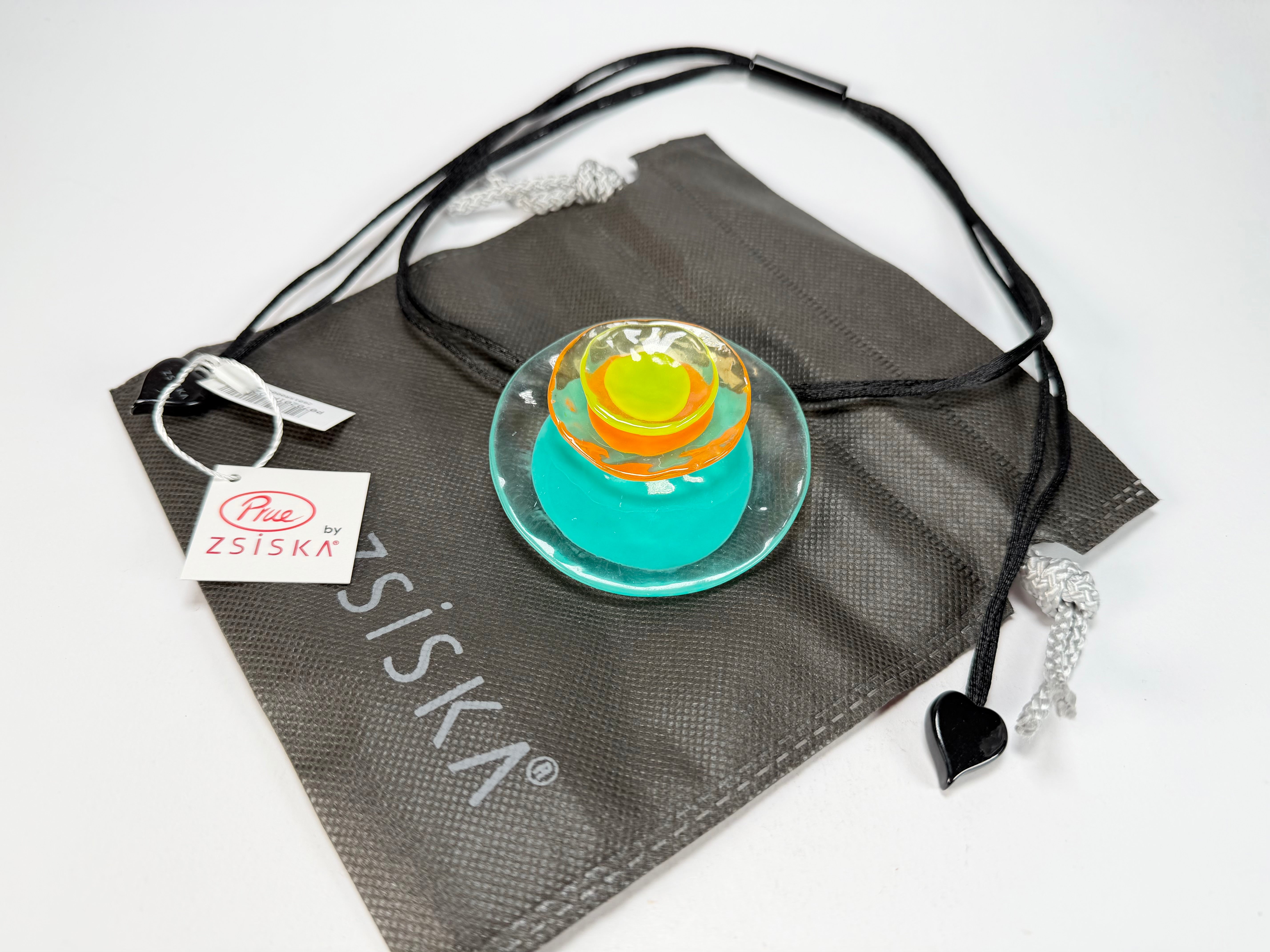 Zsiska - Flora "Prue Leith" Turquoise Single Bead Resin Necklace ( P070201FLO2Q00 )