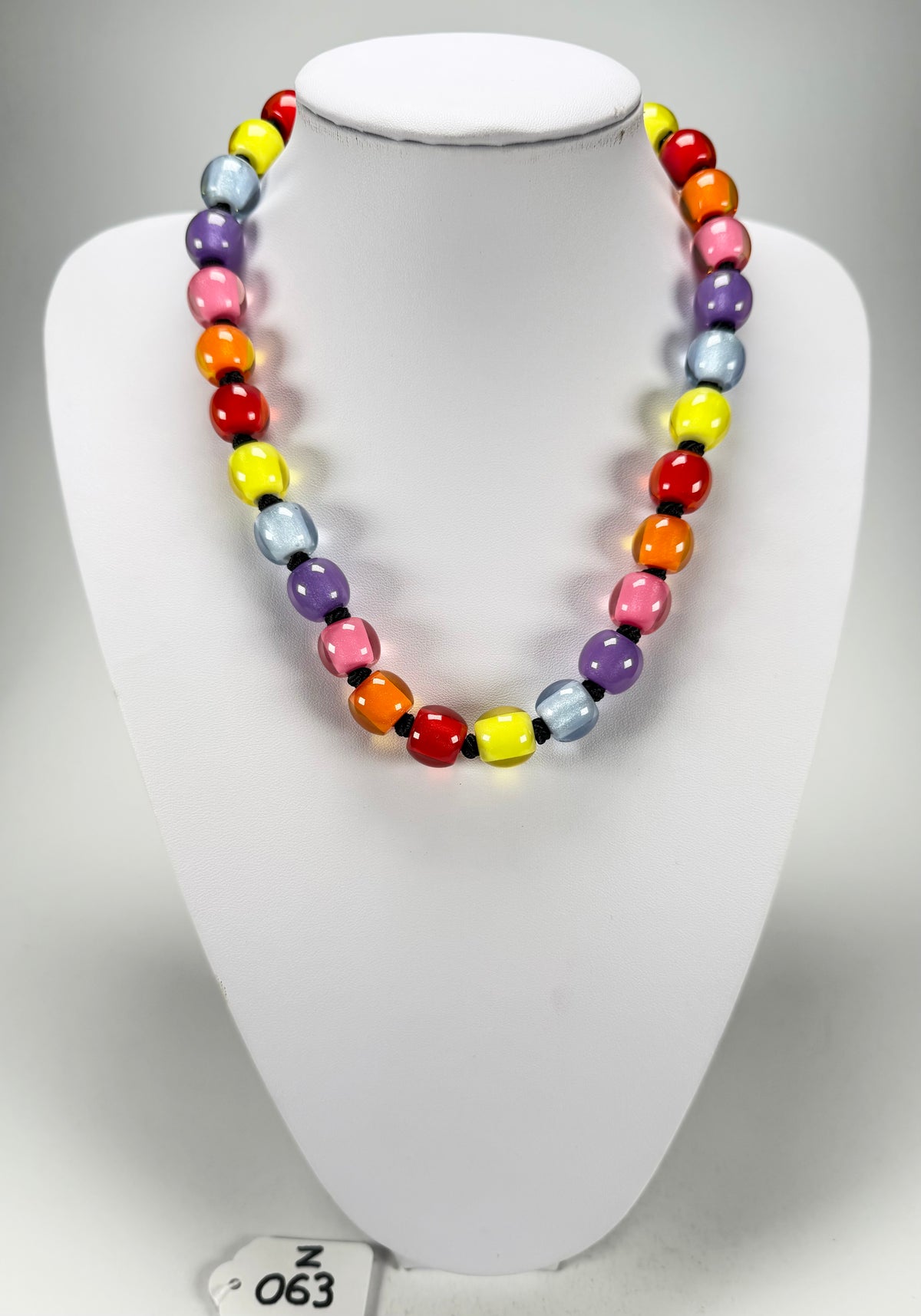 Zsiska - Colourful Beads 30 Bead Spectrum Resin Necklace ( 40101190400Q30 )