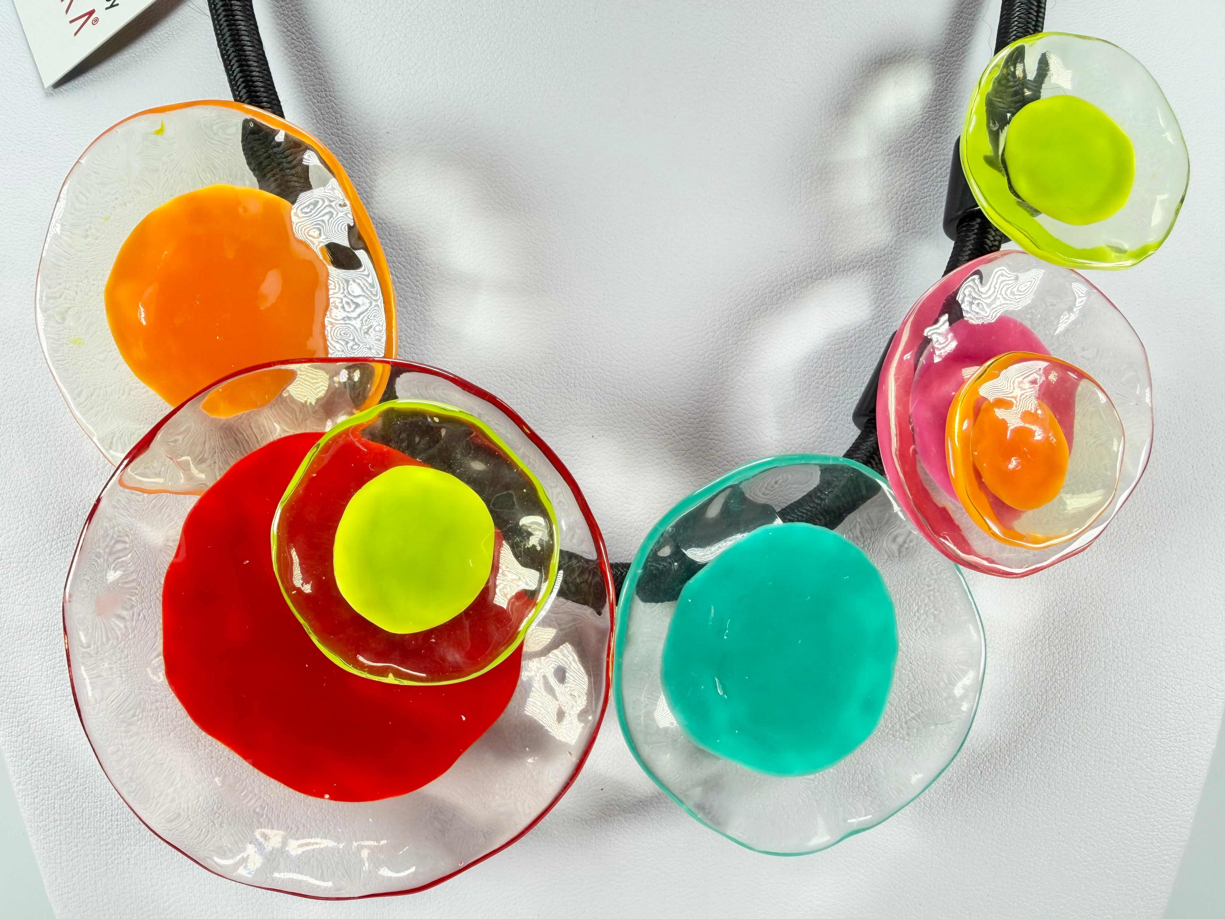 Zsiska - Flora "Prue Leith" Mix Colours 5 Bead Resin Necklace ( P070150MIXXQ05 )