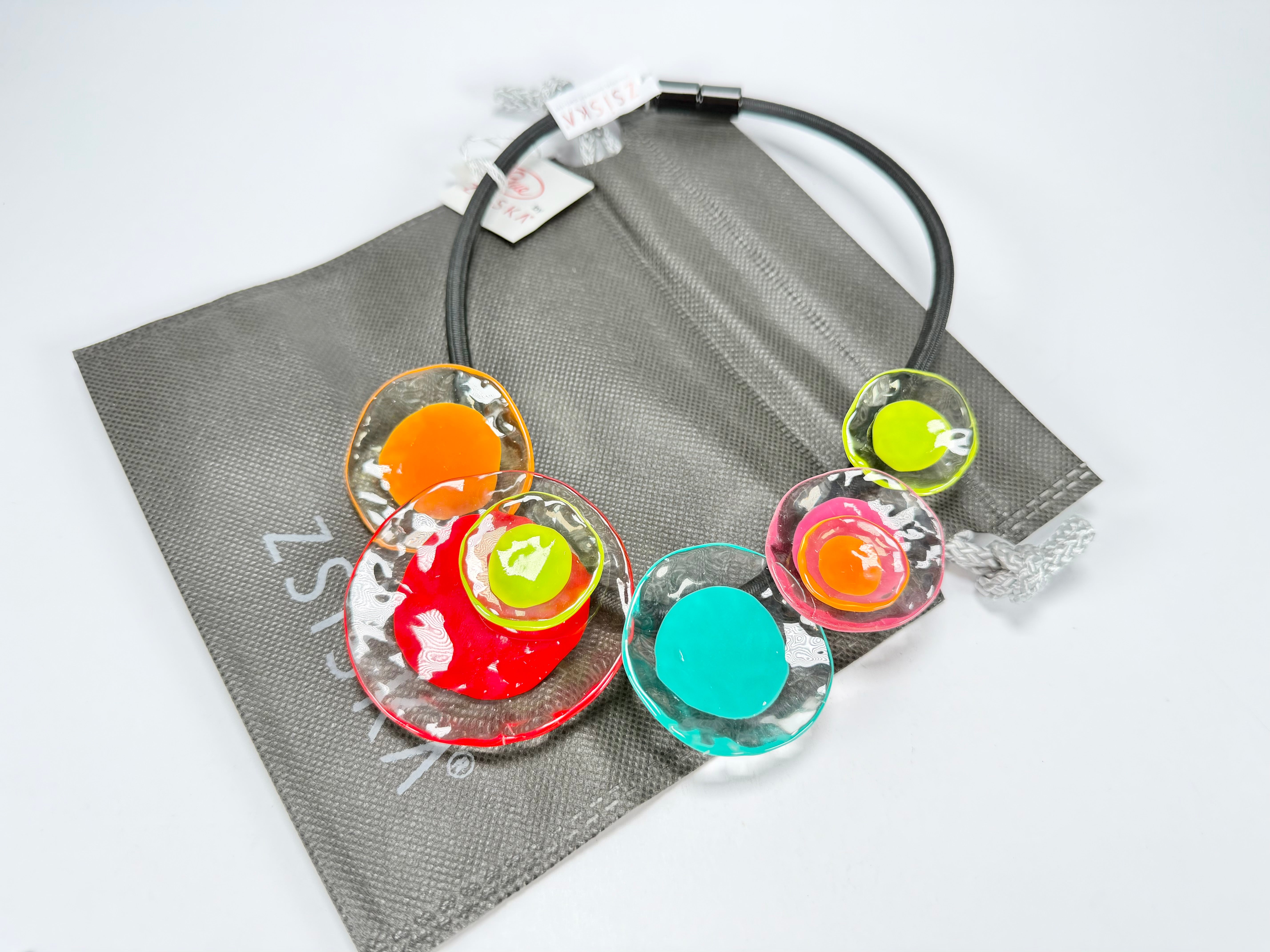 Zsiska - Flora "Prue Leith" Mix Colours 5 Bead Resin Necklace ( P070150MIXXQ05 )