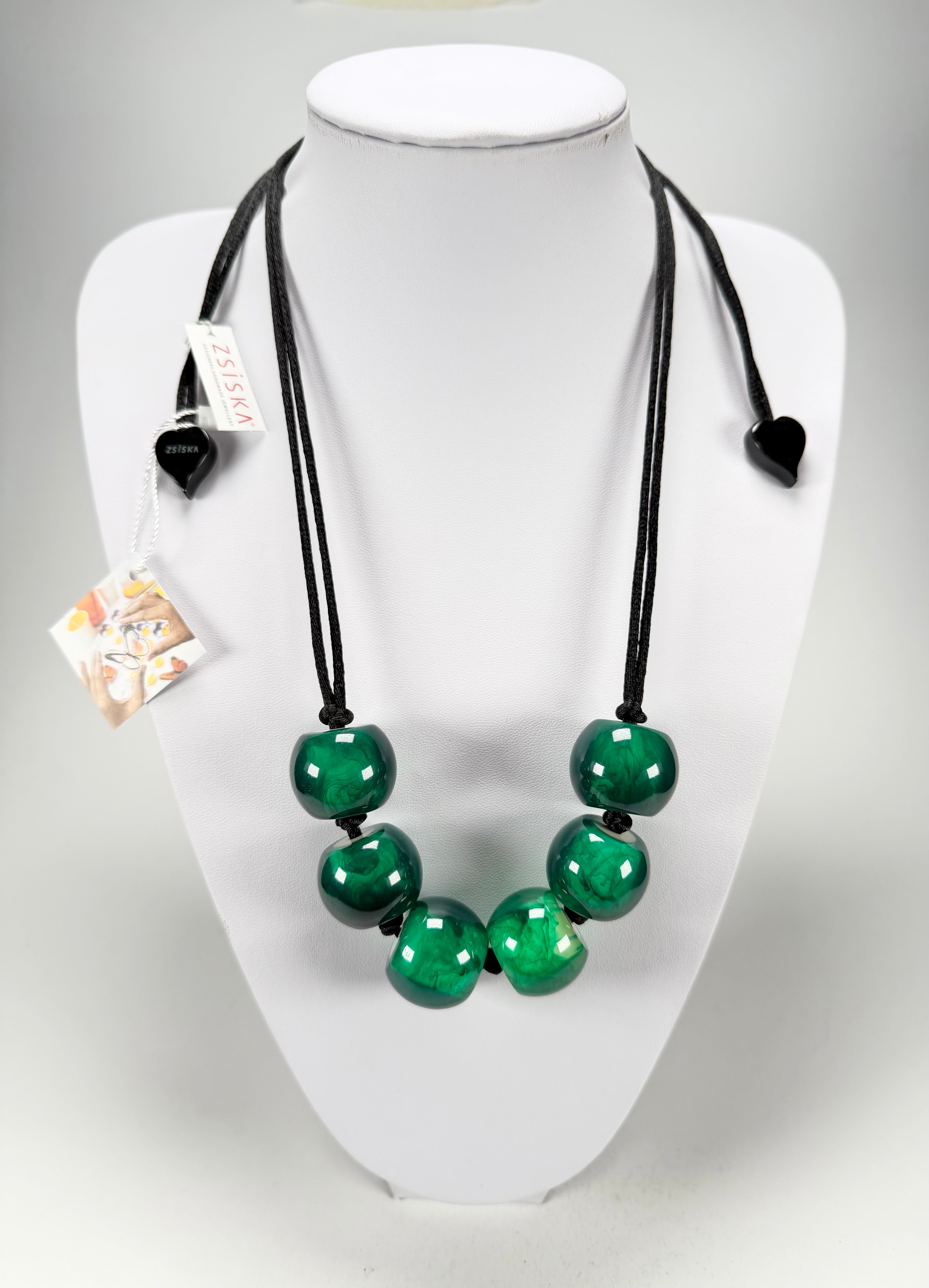 Zsiska - Colourful Beads 6 Bead Marble Emerald Resin Necklace ( 4010120MEMEQ06 )