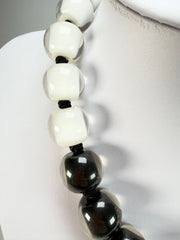 Zsiska - Colourful Beads 20 Bead Black & White Resin Necklace ( 40101170958Q20 )