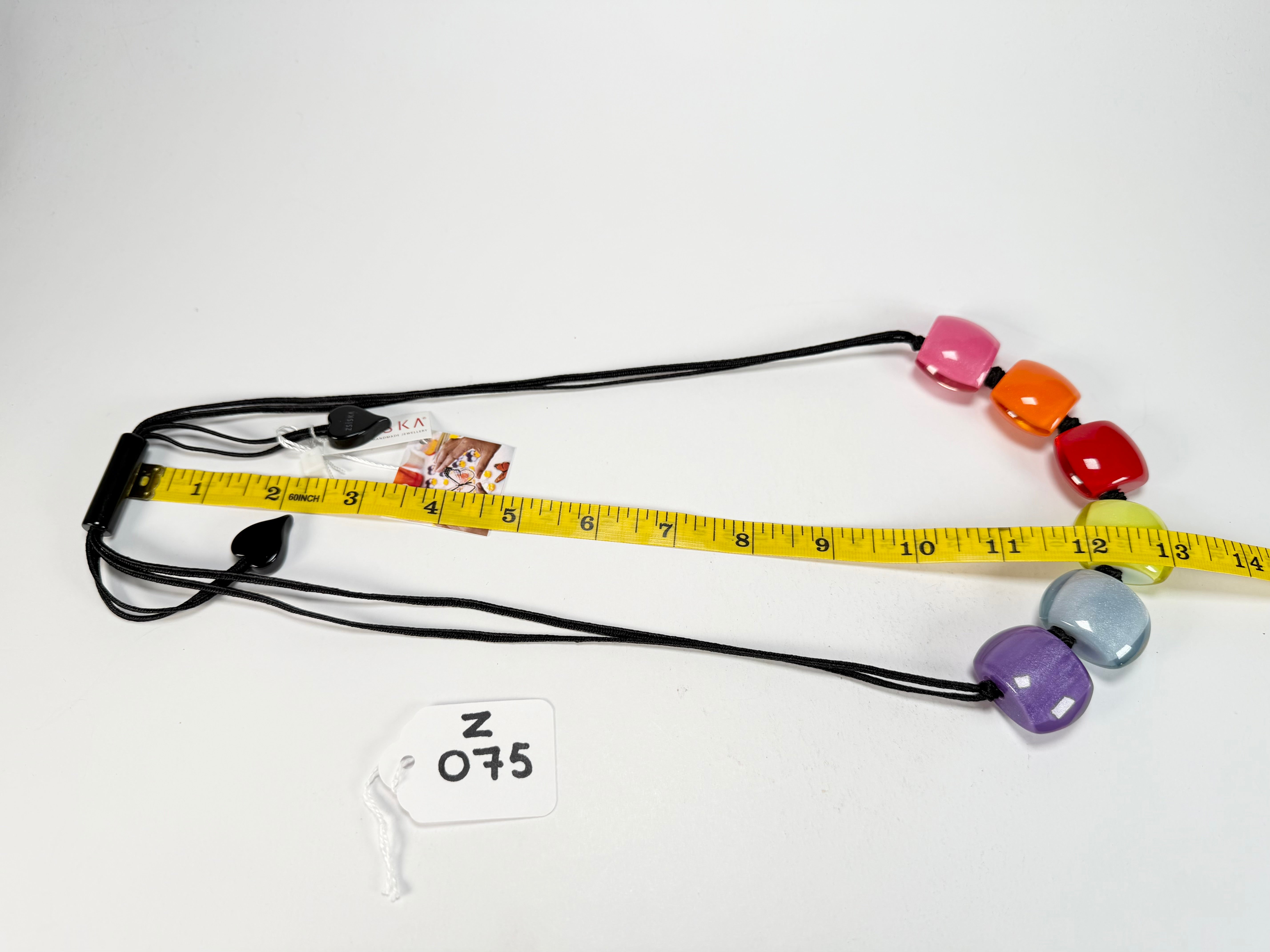 Zsiska - Bellissima 6 Bead Spectrum Resin Necklace ( 72401050400Q06 )