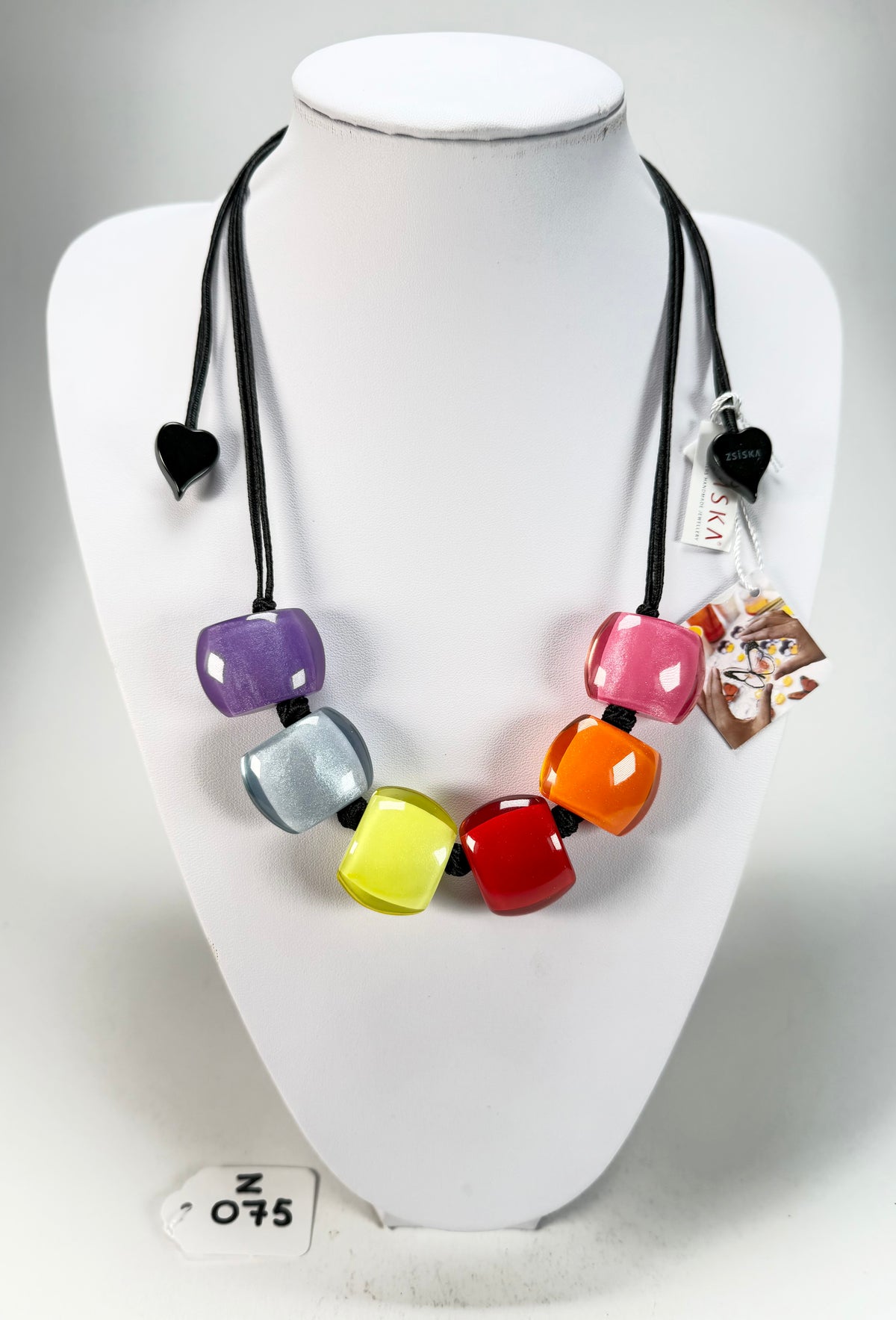 Zsiska - Bellissima 6 Bead Spectrum Resin Necklace ( 72401050400Q06 )