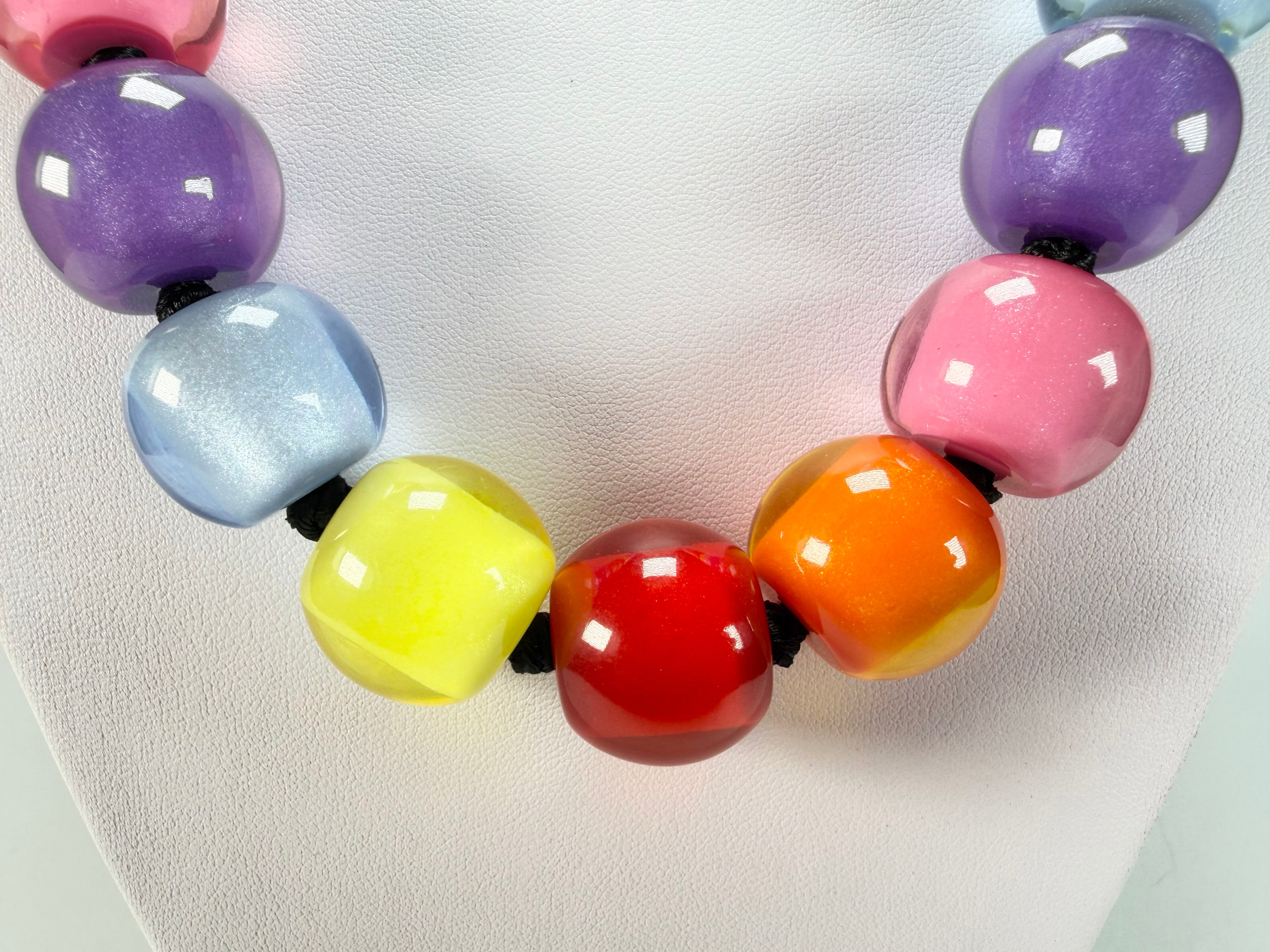 Zsiska - Colourful Beads 30 Medium Bead Spectrum Resin Necklace ( 40101170400Q30 )