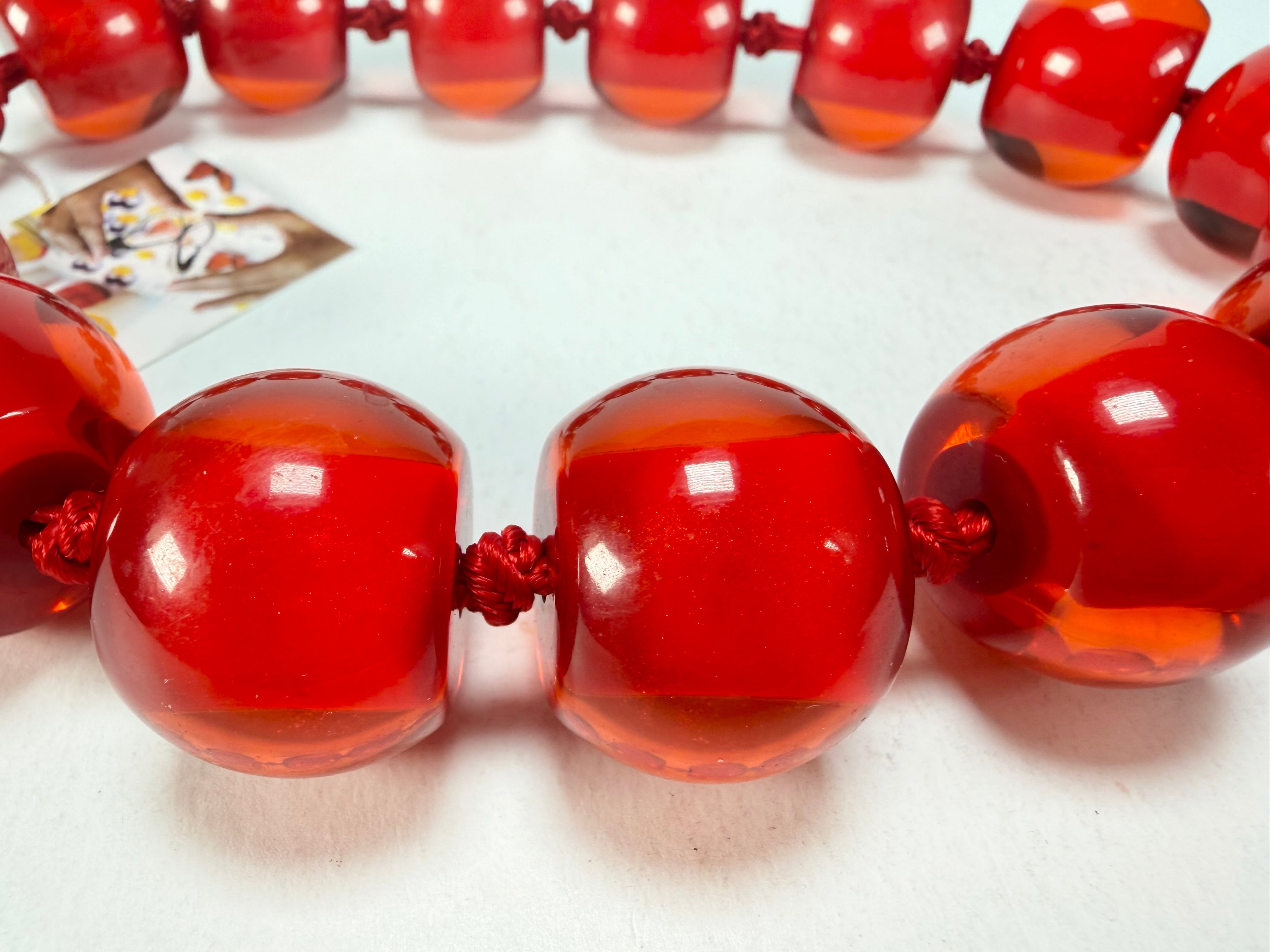 Zsiska - Colourful Beads 16 Large Bead Red Resin Necklace ( 0000000000 )
