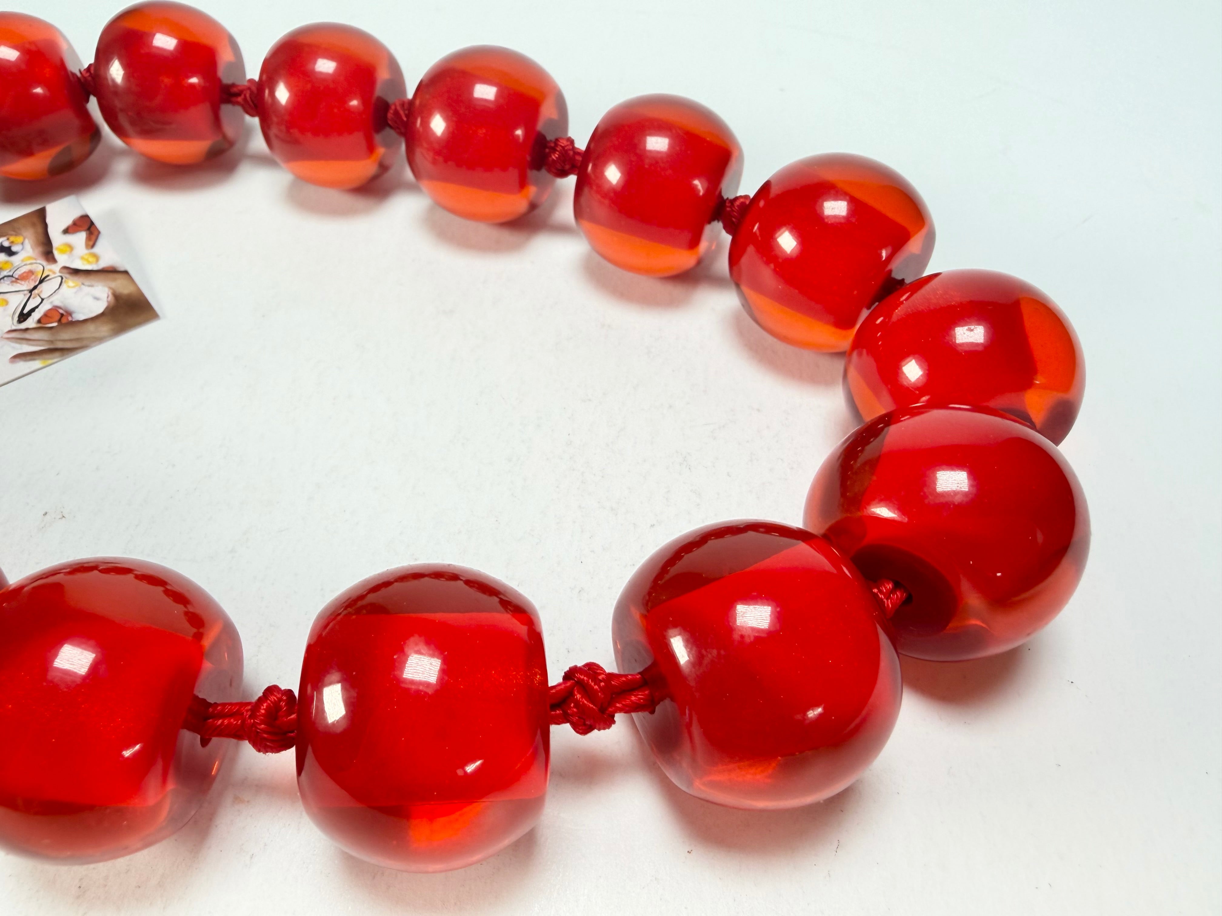 Zsiska - Colourful Beads 16 Large Bead Red Resin Necklace ( 0000000000 )