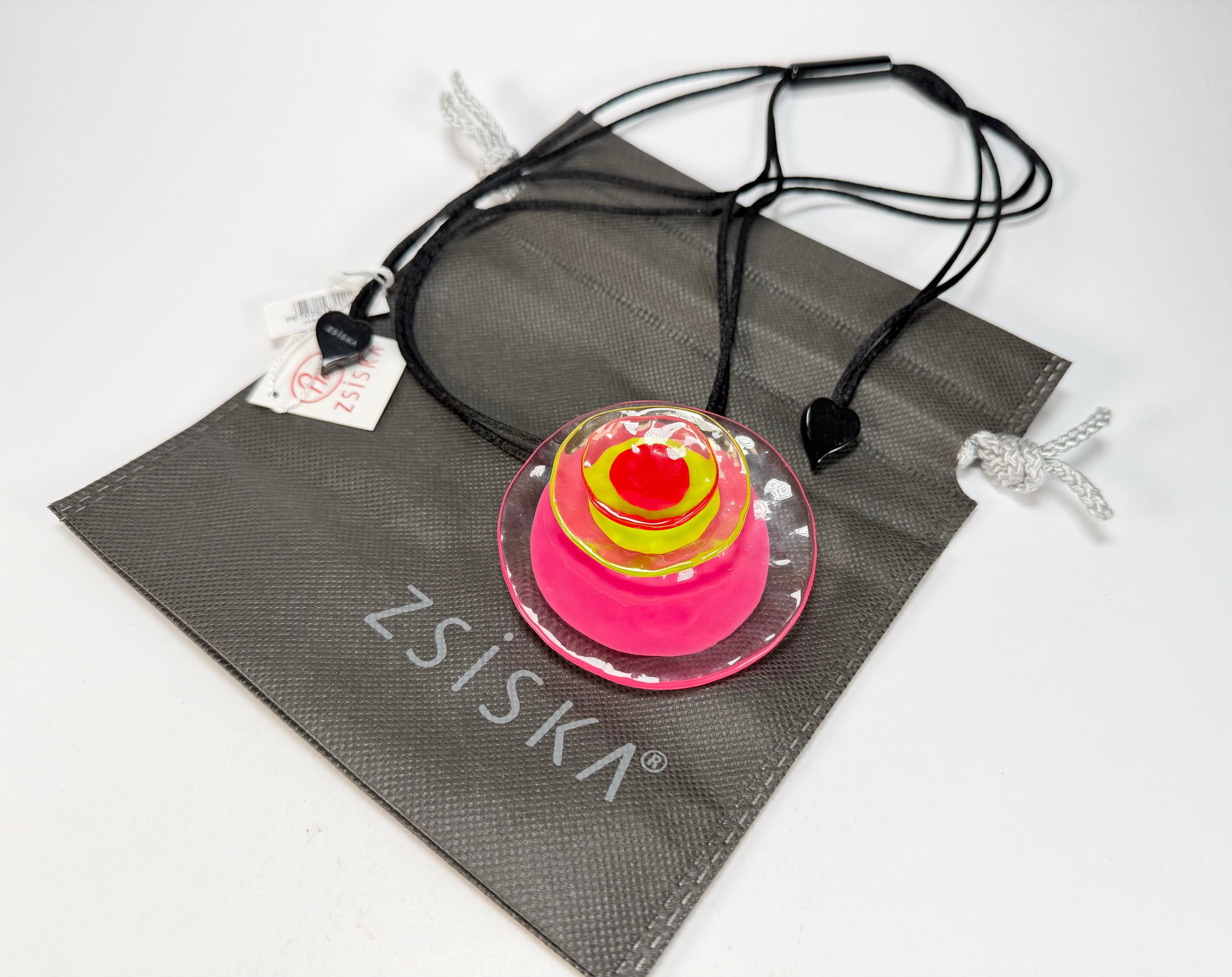 Zsiska - Flora "Prue Leith" Pink Single Bead Resin Necklace ( P070201DOK1Q00 )
