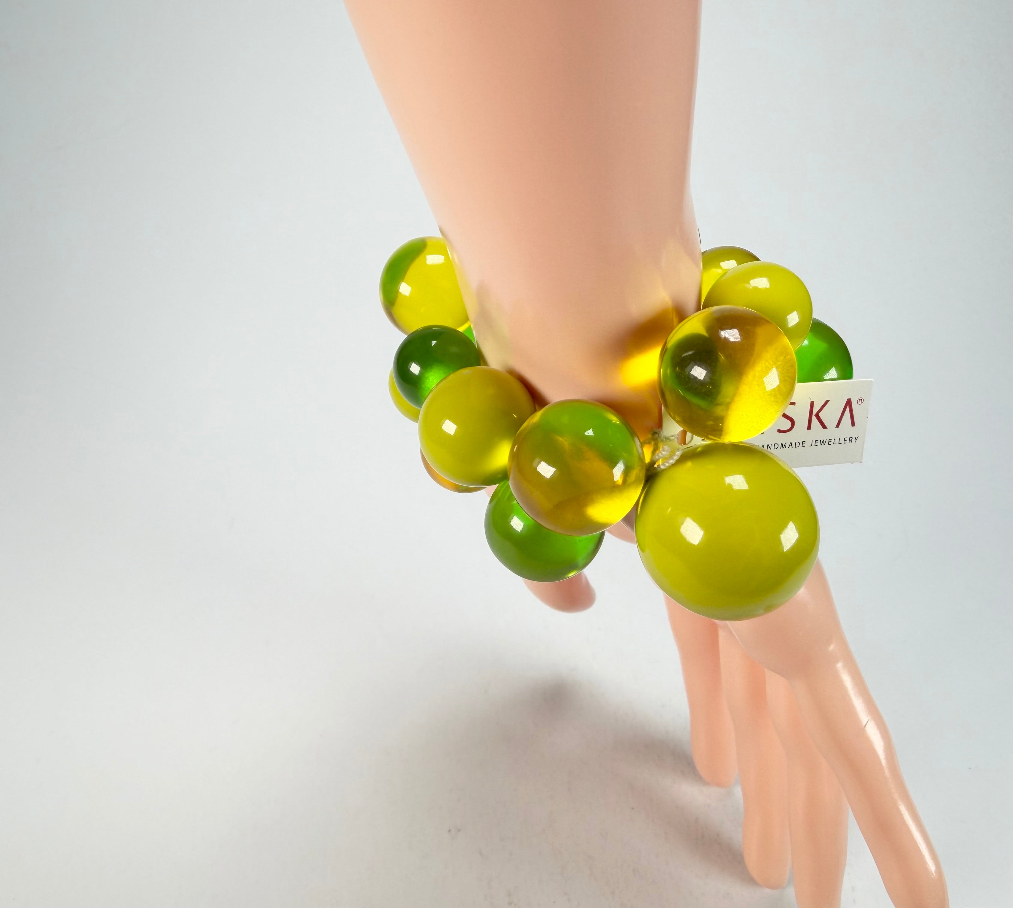 Zsiska - Baubles Yellow & Green Large Resin Bracelet ( P230301BAU2Q17L )