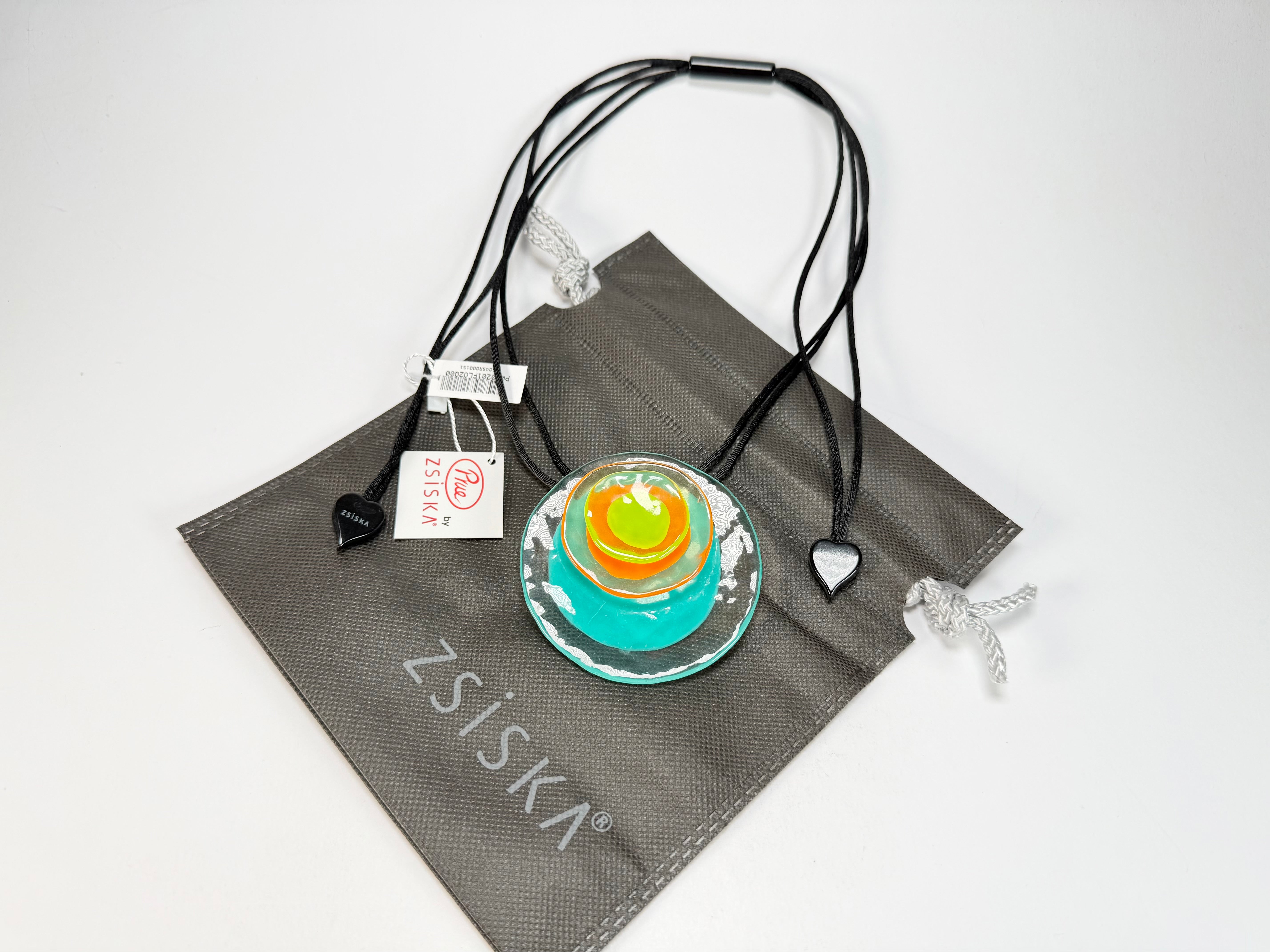 Zsiska - Flora "Prue Leith" Turquoise Single Bead Resin Necklace ( P070201FLO2Q00 )
