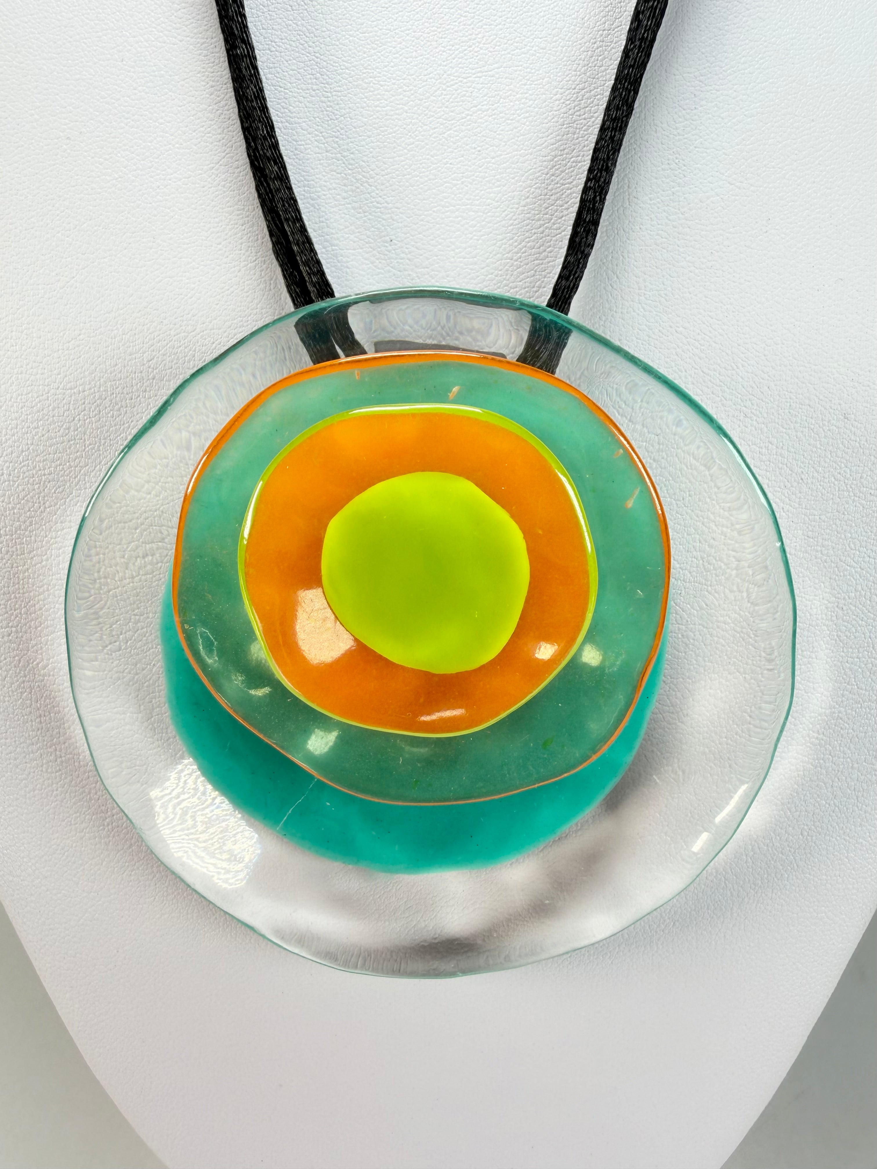Zsiska - Flora "Prue Leith" Turquoise Single Bead Resin Necklace ( P070201FLO2Q00 )