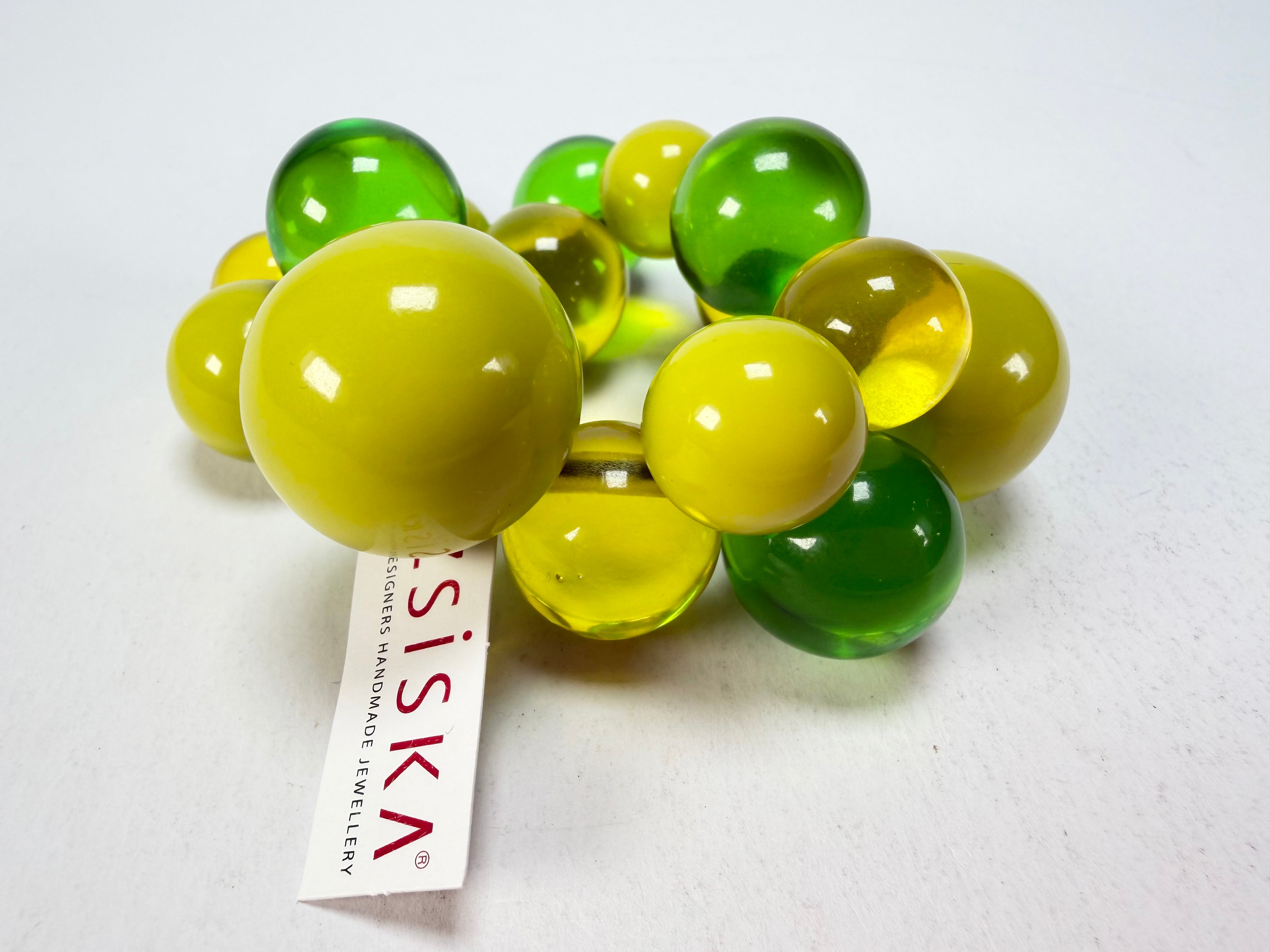 Zsiska - Baubles Yellow & Green Large Resin Bracelet ( P230301BAU2Q17L )