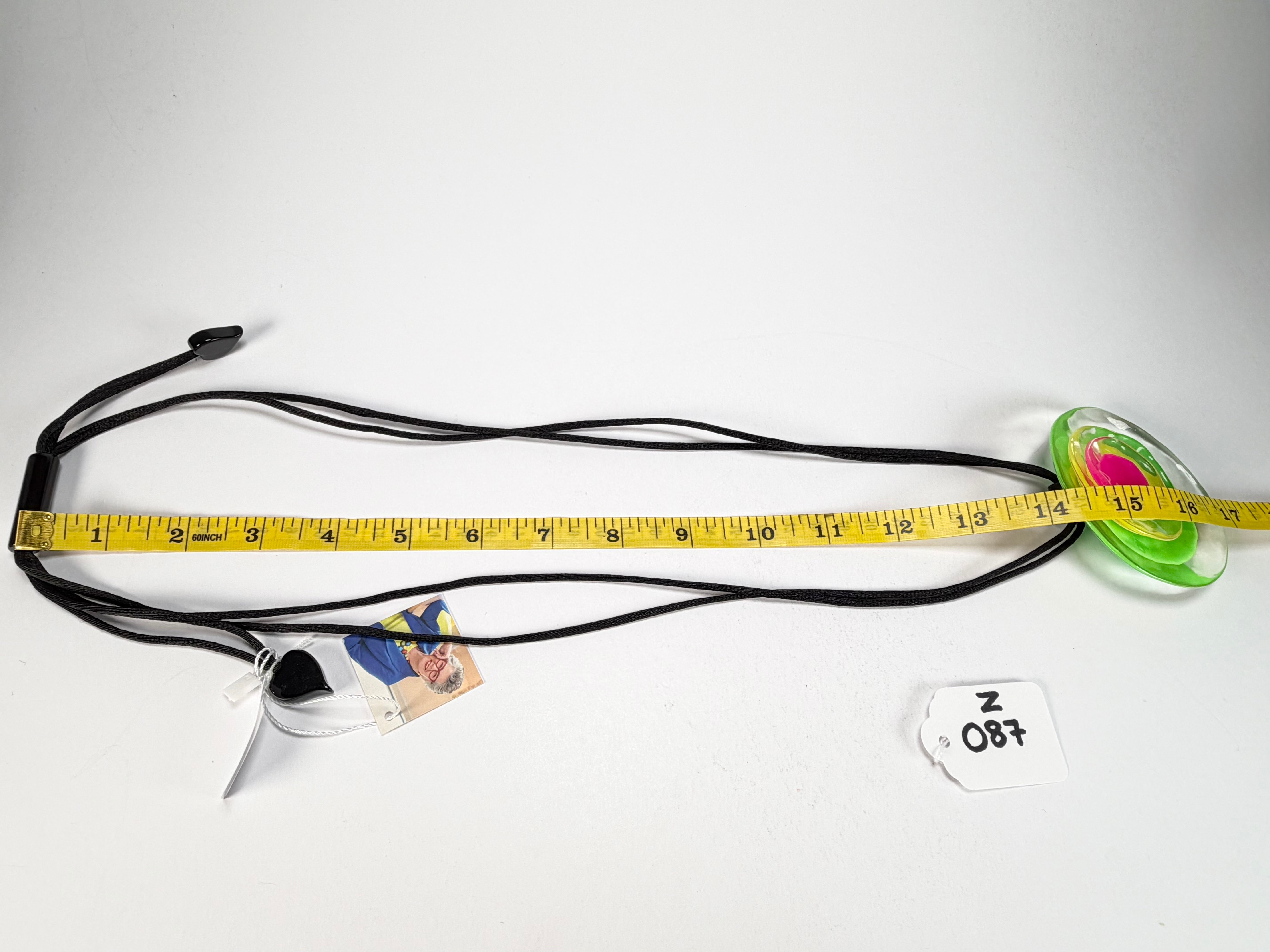 Zsiska - Flora "Prue Leith" Neon Green Single Bead Resin Necklace ( P070201FLO2Q00 )