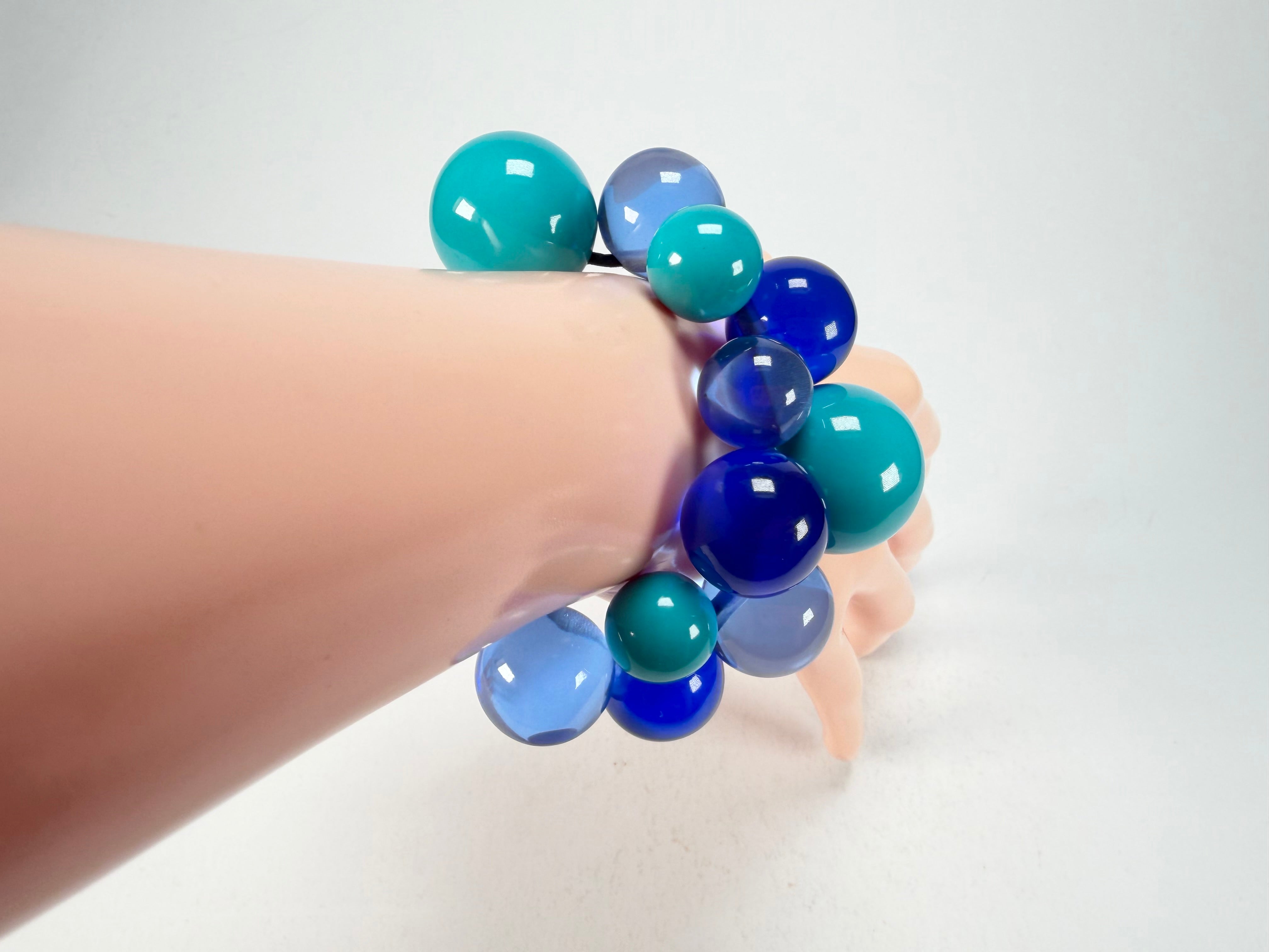 Zsiska - Baubles Blue & Turquoise Large Resin Bracelet ( P230301BAU1Q0L )