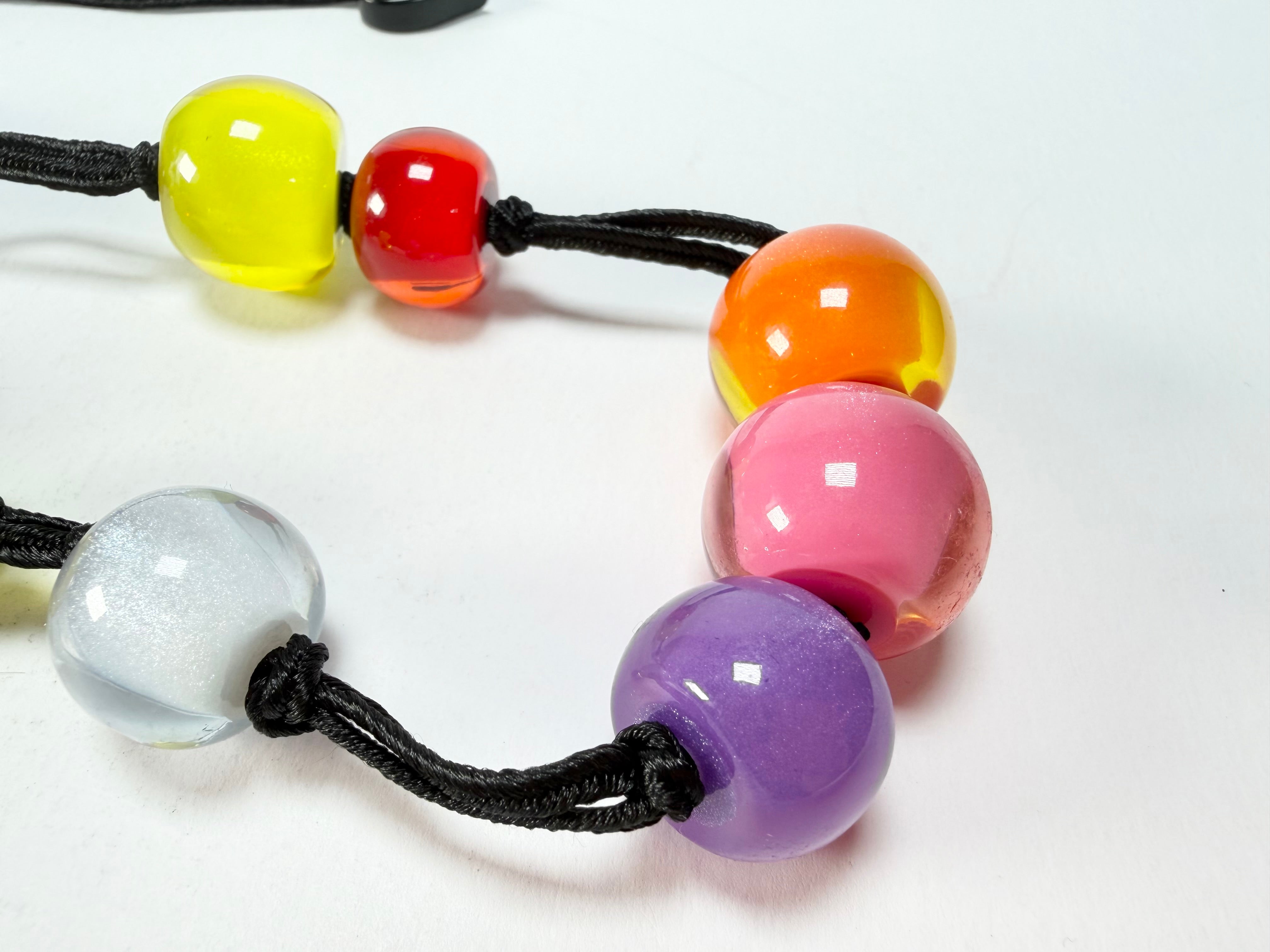 Zsiska - Colourful Beads 14 Medium Bead Spectrum Resin Necklace ( 40101440400Q14 )