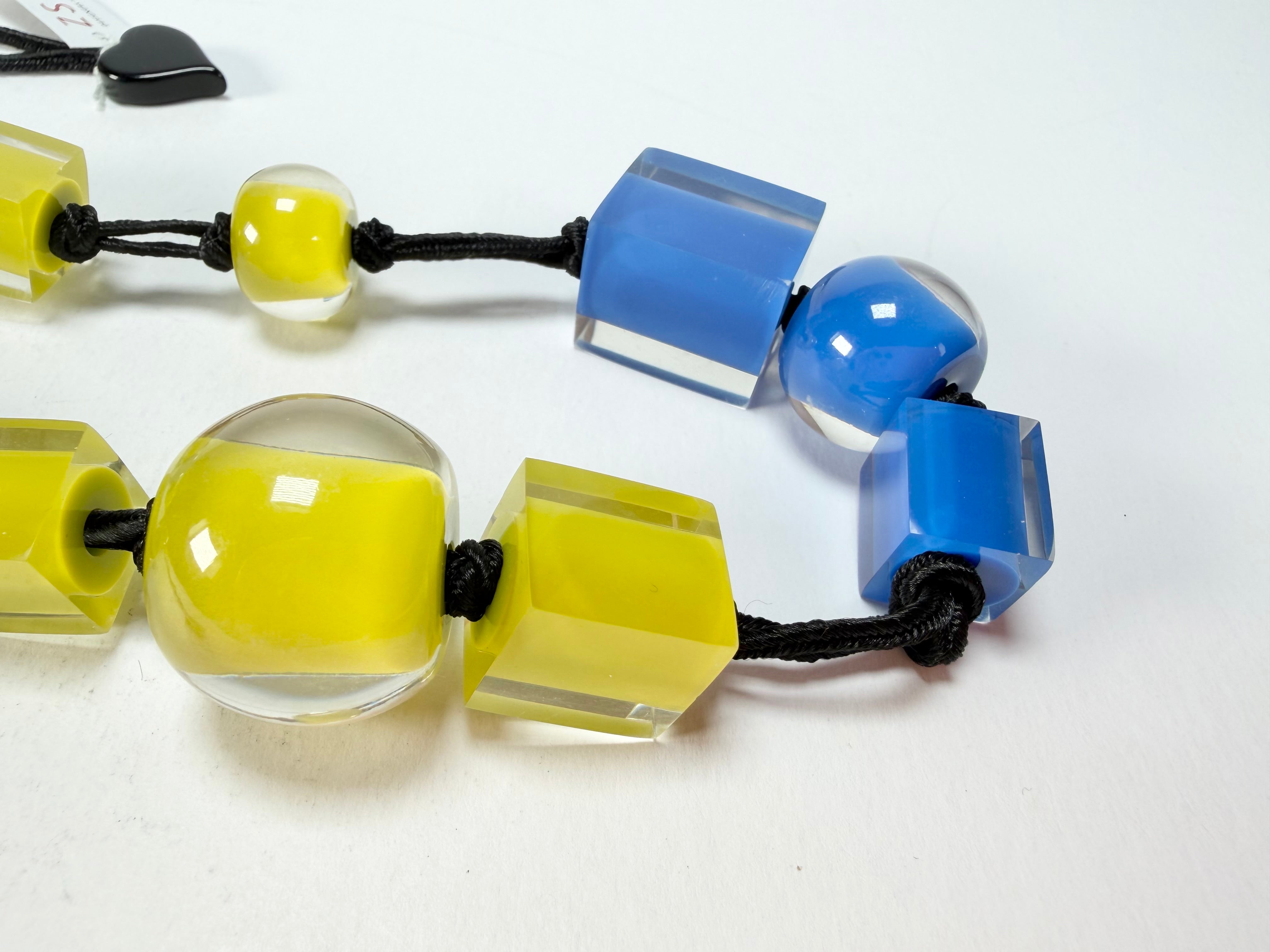 Zsiska - Colourful Beads & Cubes 14 Medium Bead Yellow & Blue Resin Necklace ( 60101230933Q14 )