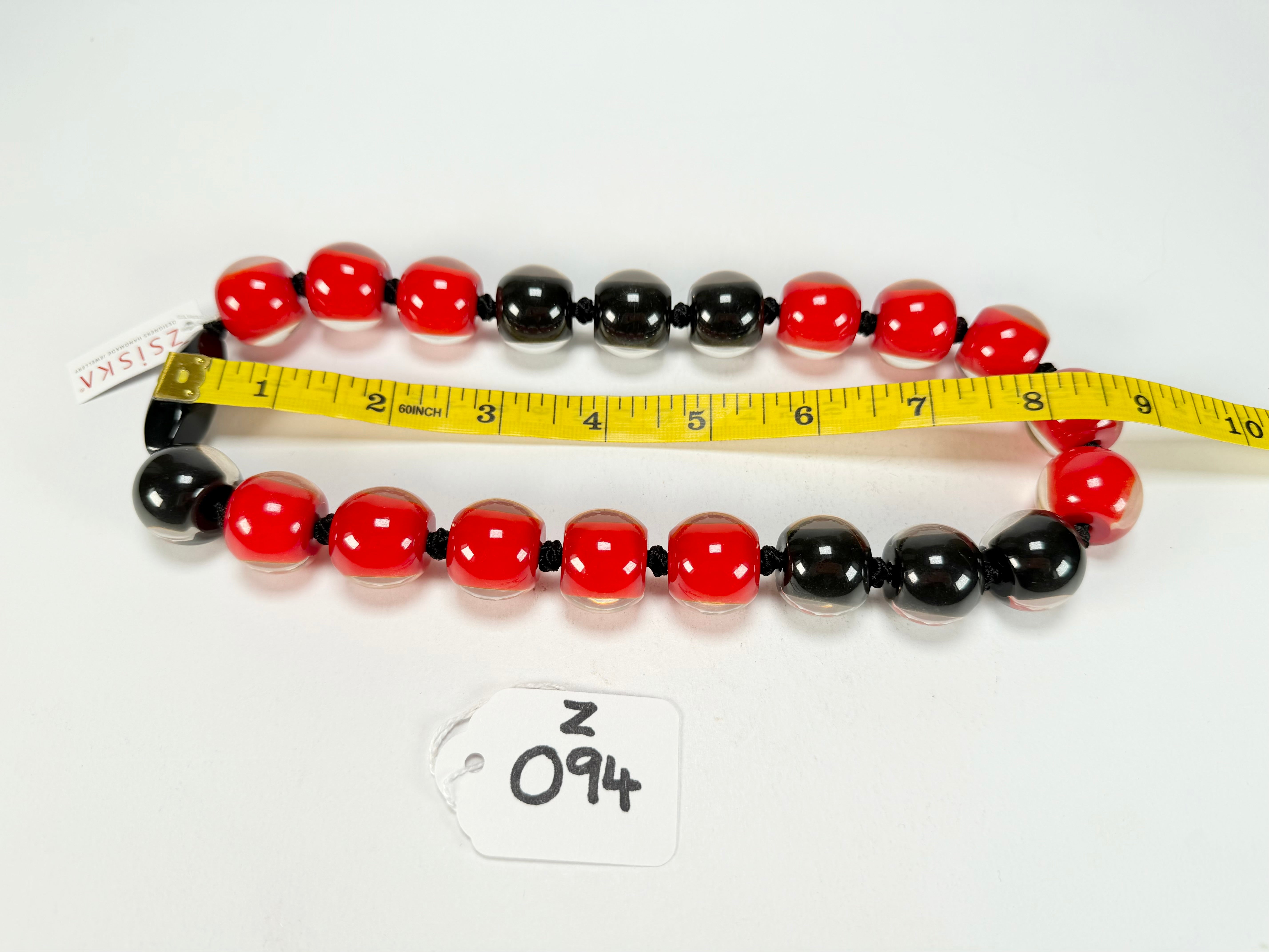 Zsiska - Colourful Beads 20 Bead Onyx & Crimson Resin Necklace ( 40101319132Q20 )