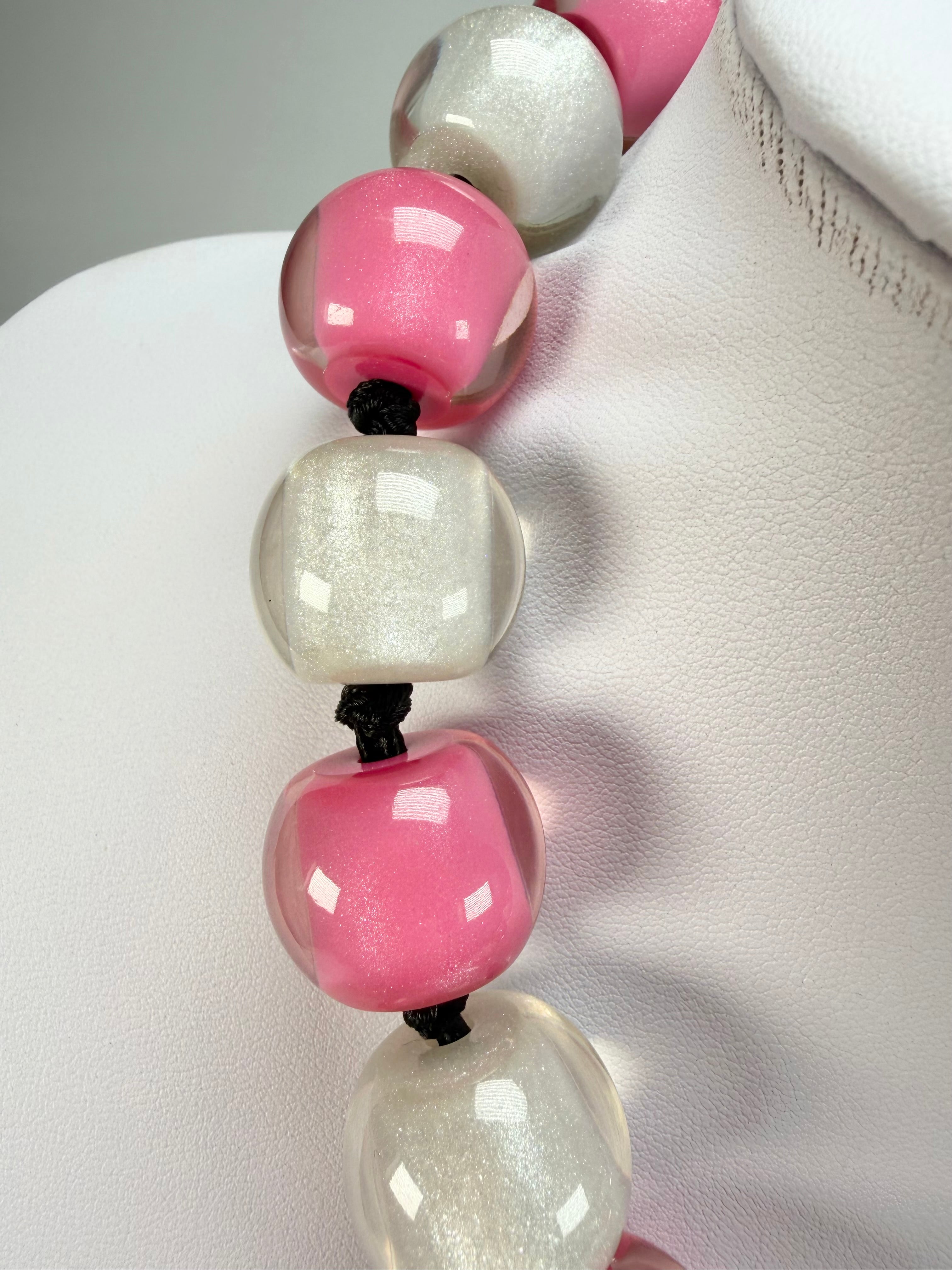 Zsiska - Colourful Beads 20 Bead Hot Pink & Silver Resin Necklace ( 40101170950Q20 )