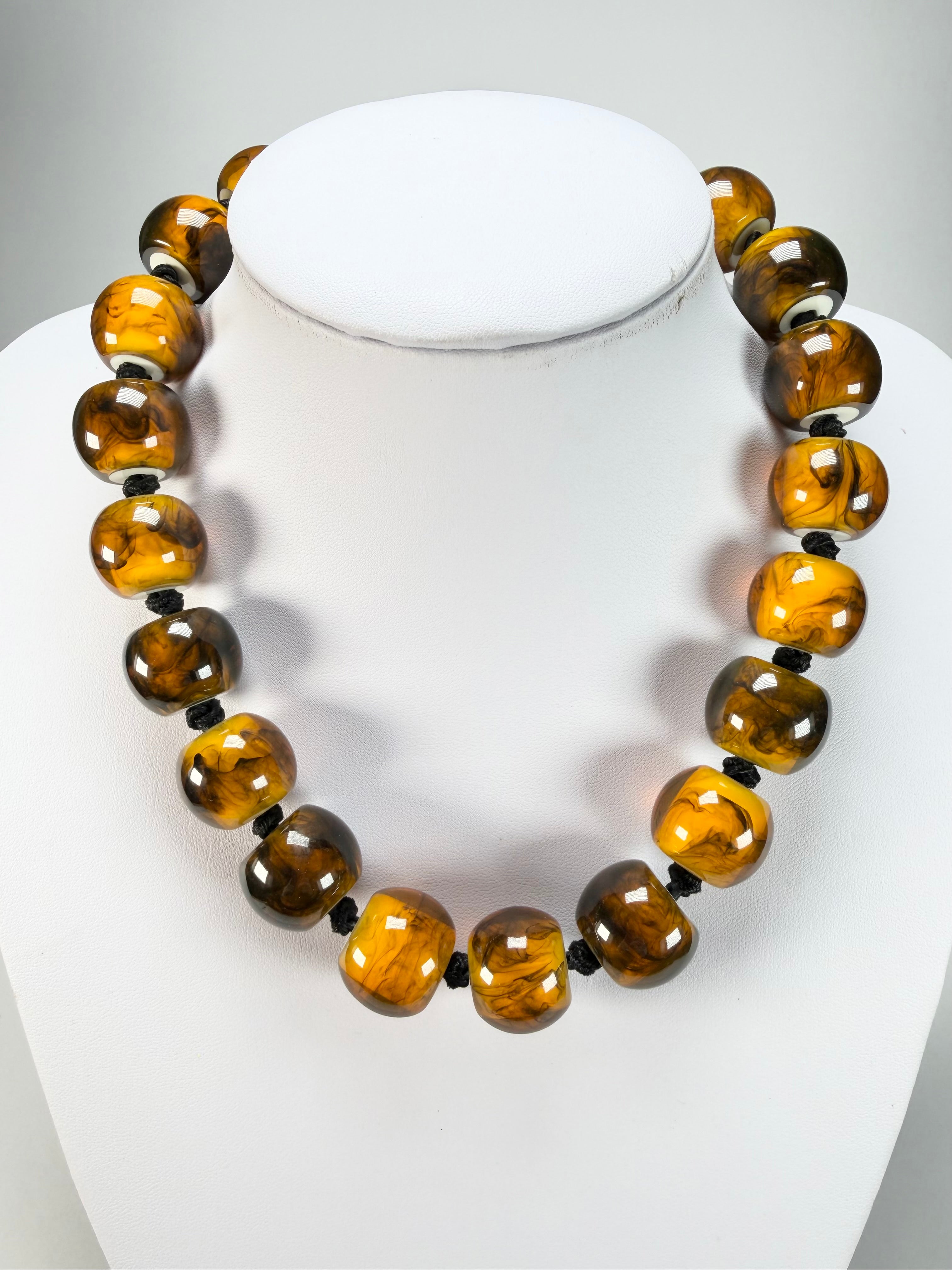 Zsiska - Colourful Beads 20 Bead Marble Tortoiseshell Resin Necklace ( 4010117MTORQ20 )