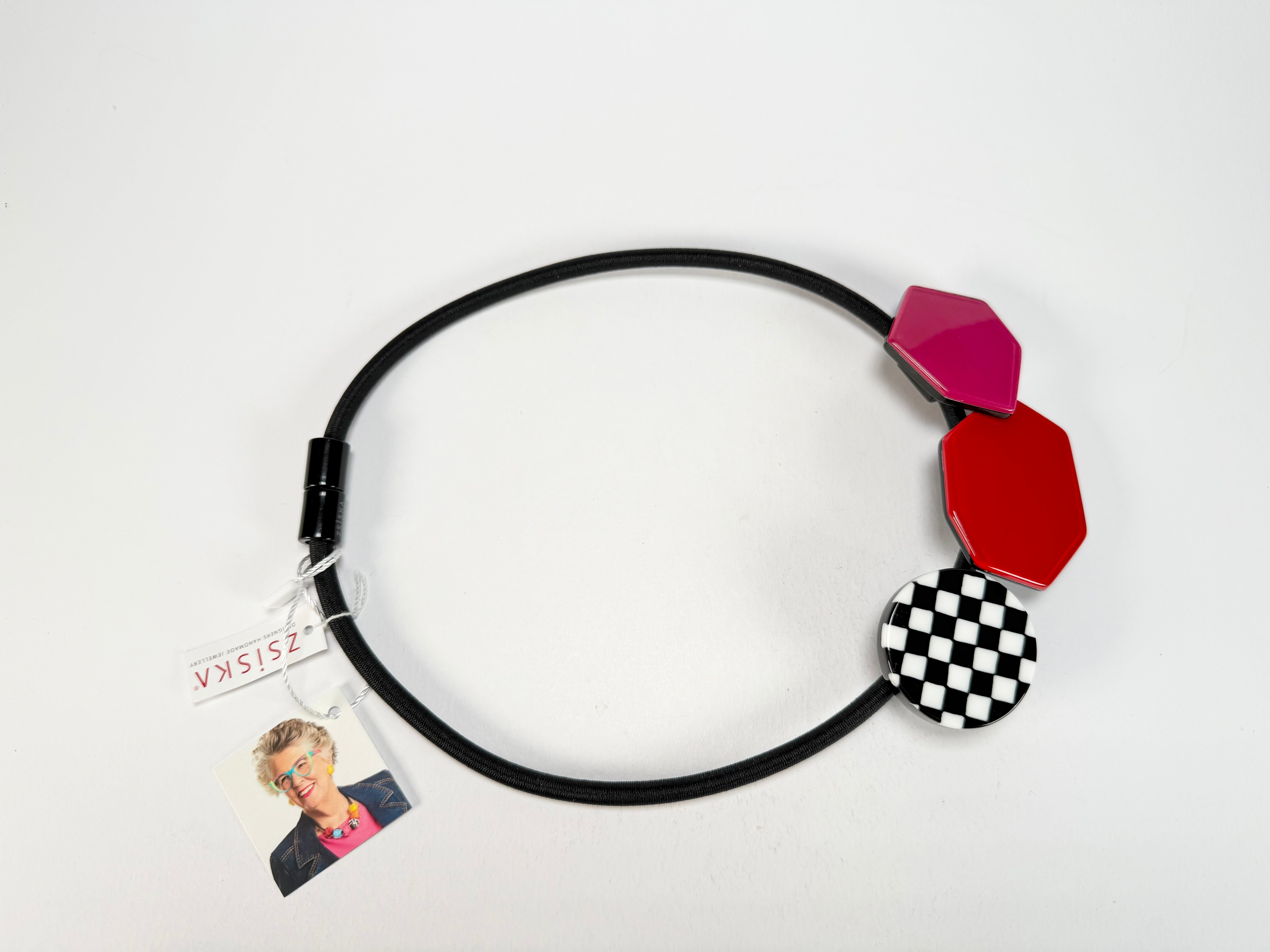 Zsiska - Checkmate "Prue Leith" Crimson & Rose 3 Bead Resin Necklace ( P220150REPIQ03 )