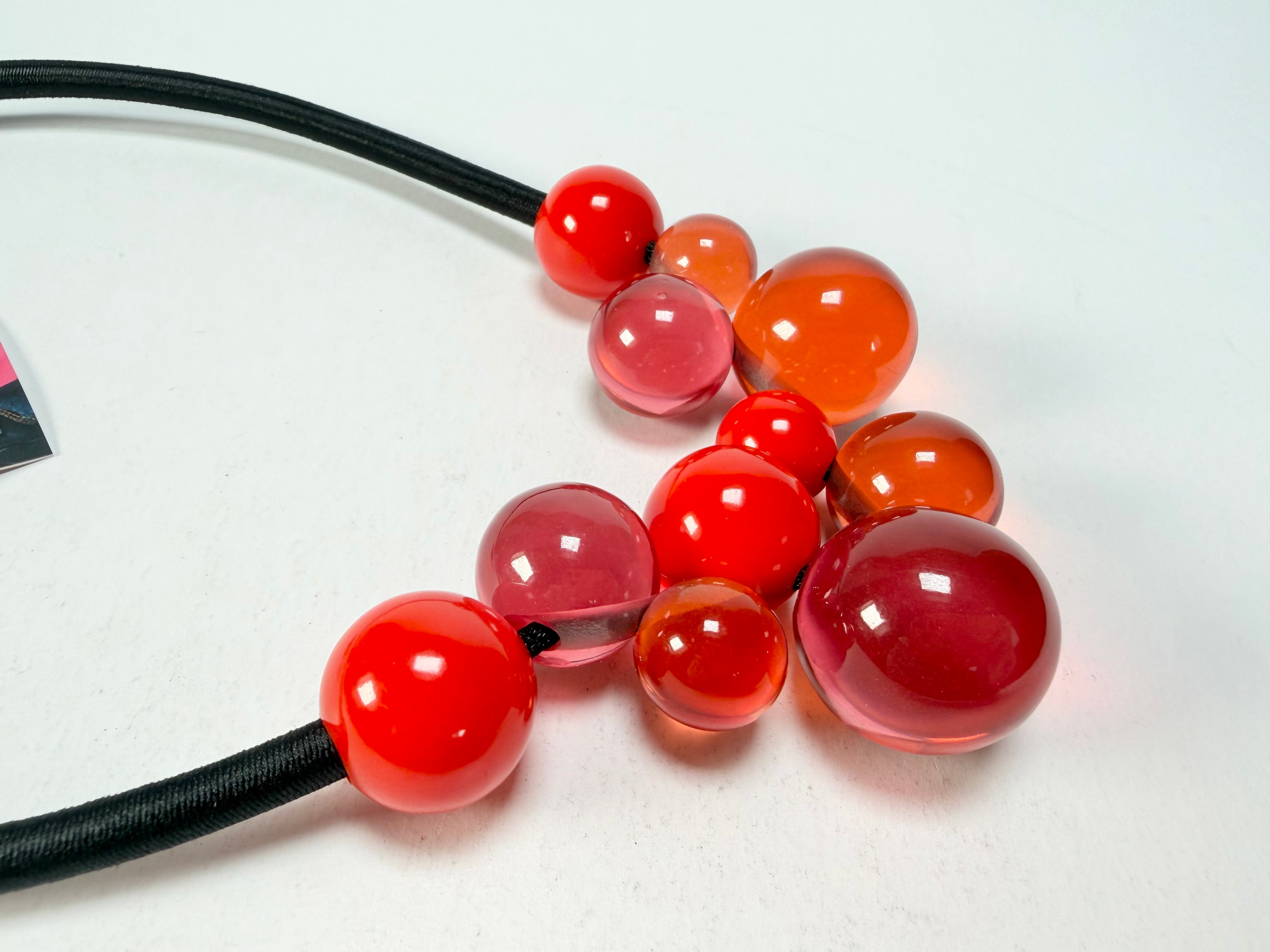 Zsiska - Baubles Red Mix 11 Bead Resin Necklace ( P230150BAU3Q11 )