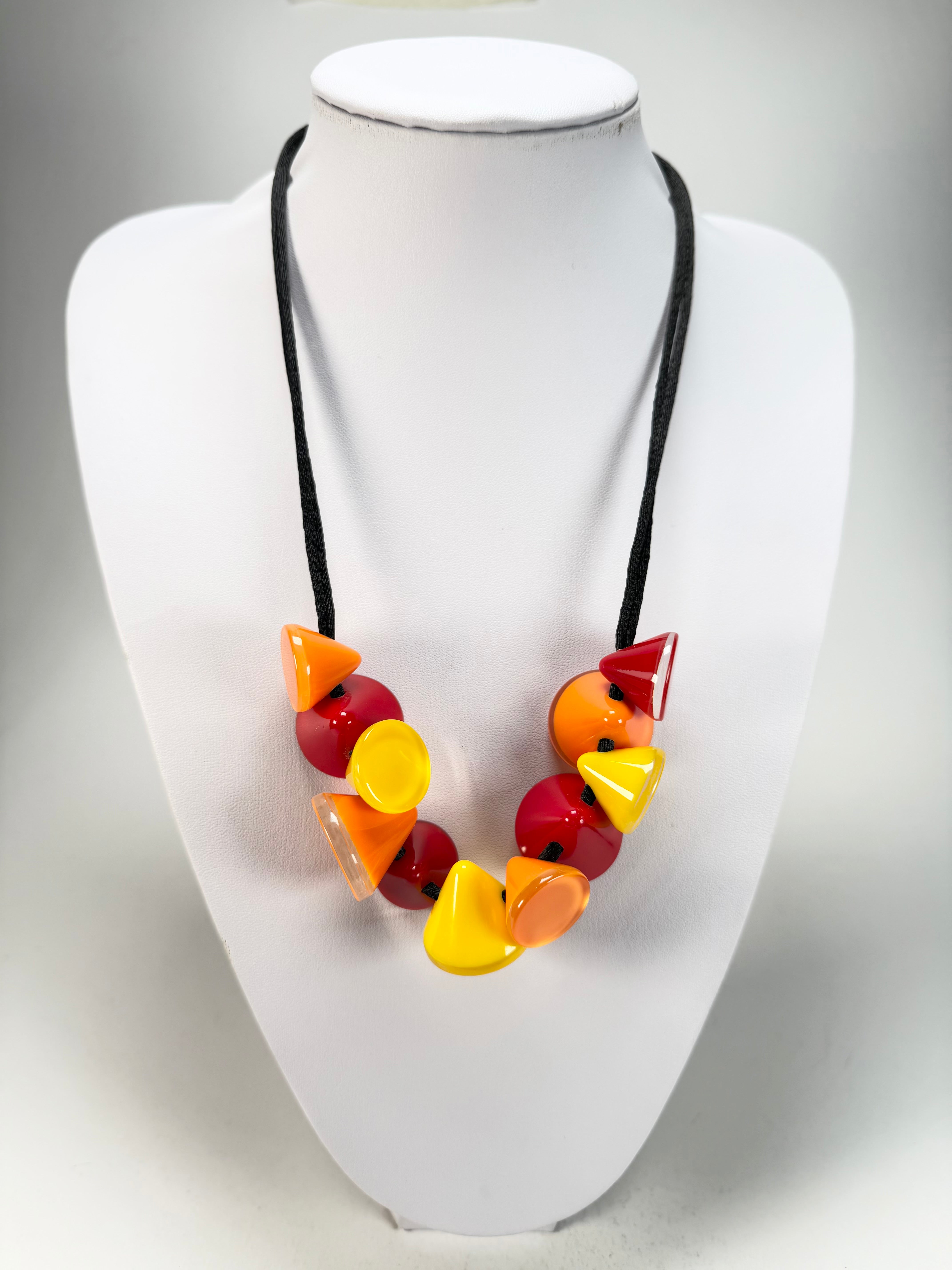 Zsiska - Joy 11 Bead Warm Colours Resin Necklace ( P150102JOY2Q11 )