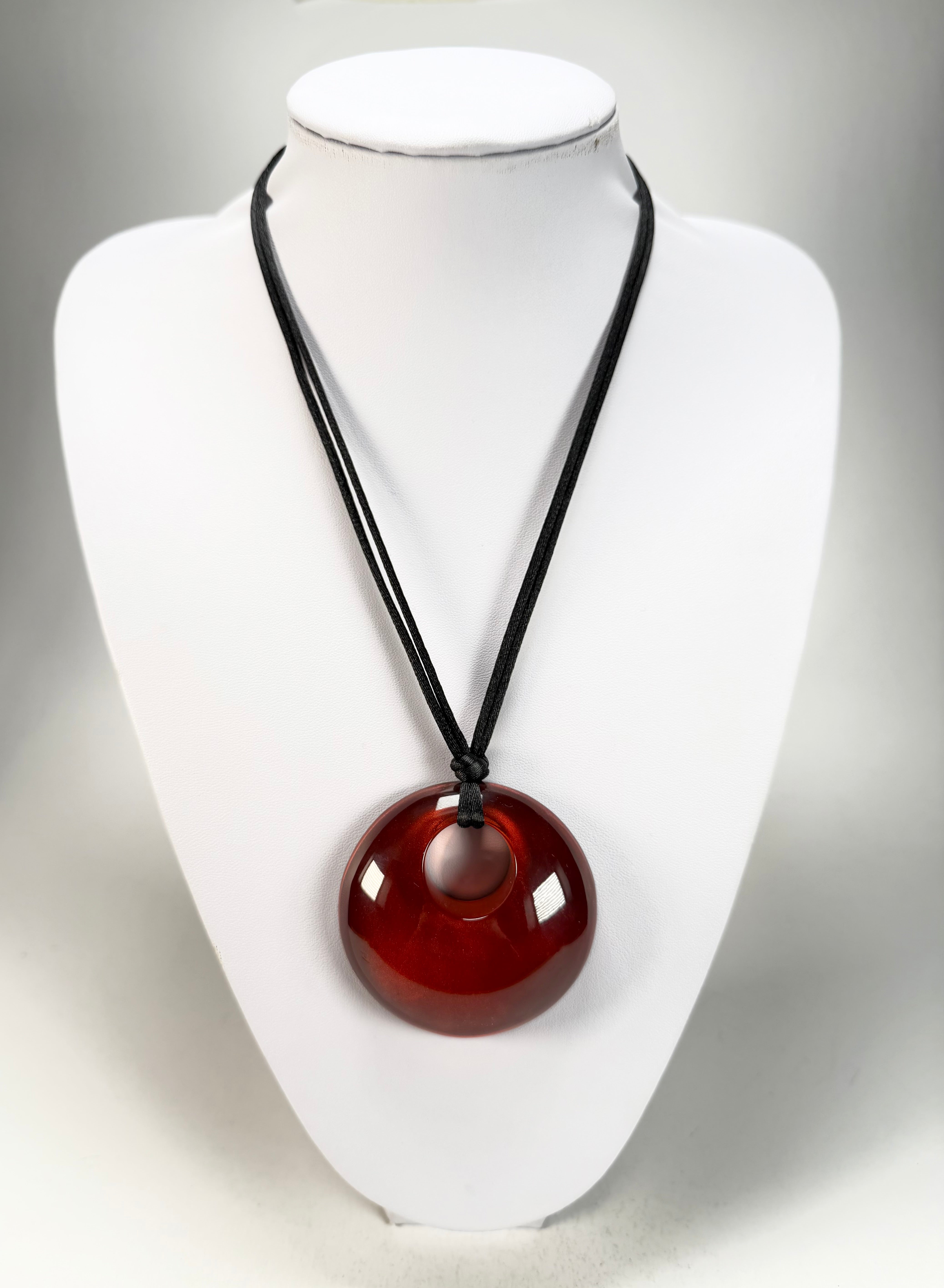 Zsiska - Colourful Statement "Pendant" Winter Red Resin Necklace ( 40102049172Q00 )