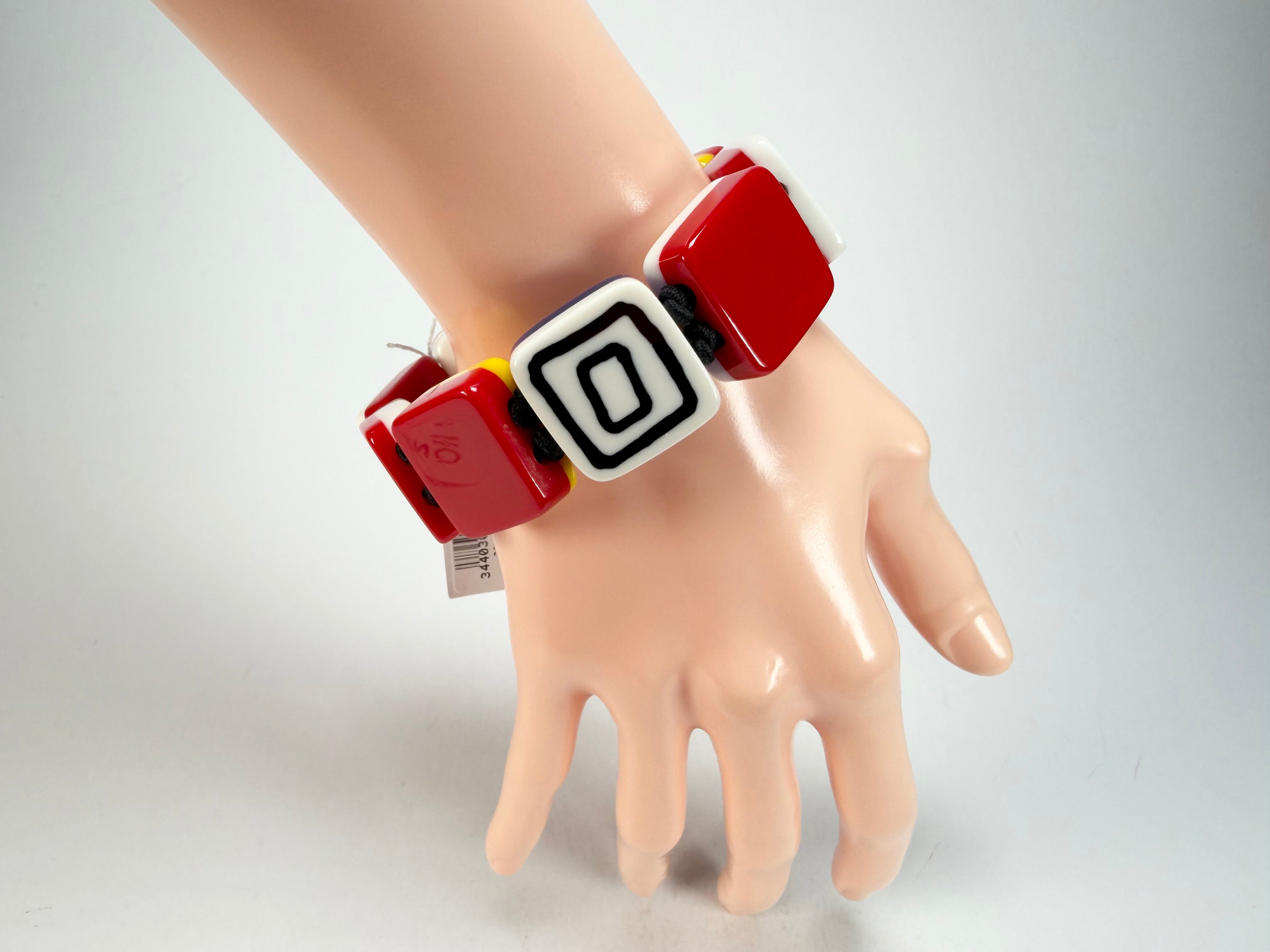 Zsiska - Vertigo Red Large Resin Bracelet ( 3440301REDDQ0L )