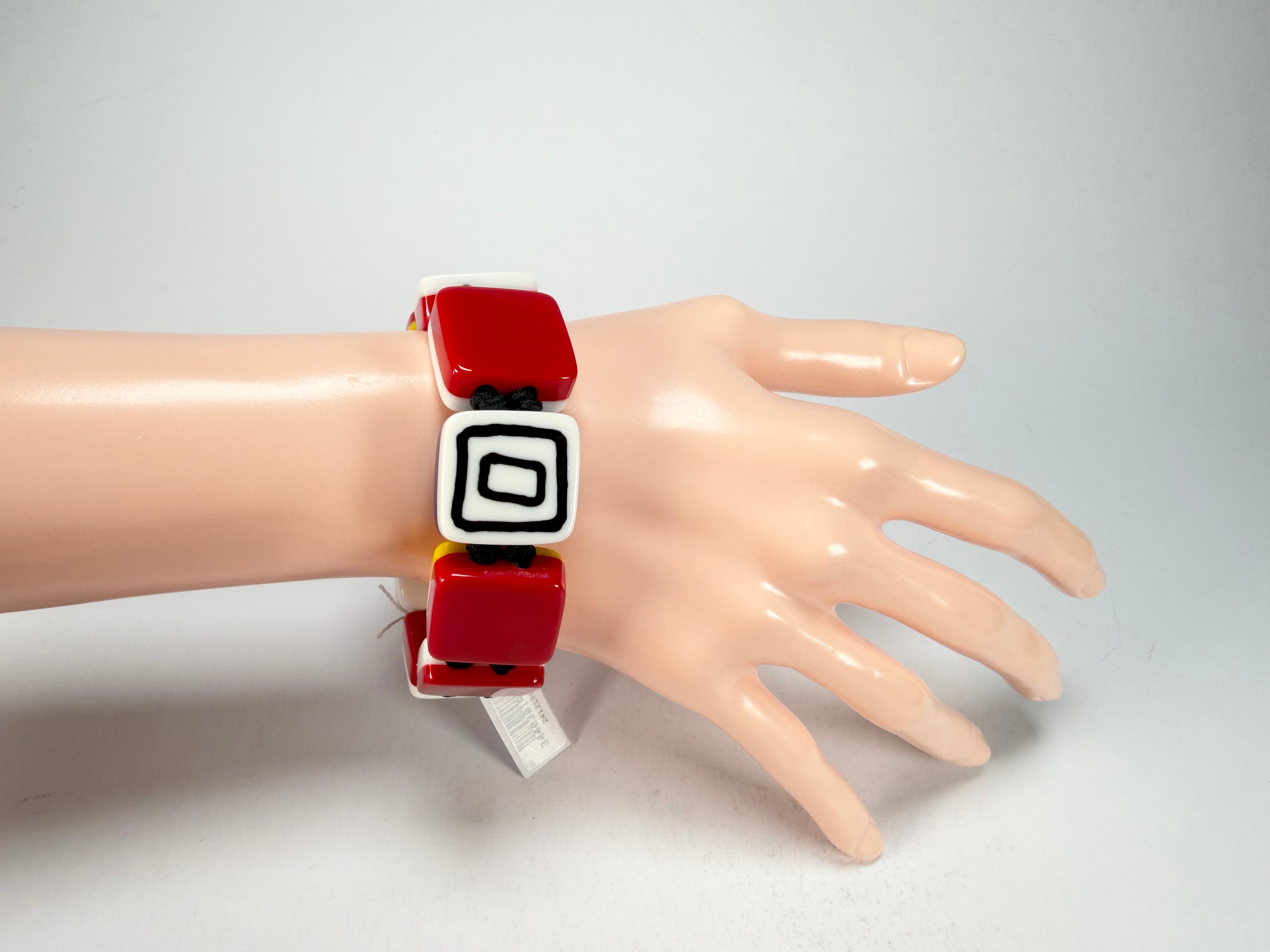 Zsiska - Vertigo Red Large Resin Bracelet ( 3440301REDDQ0L )