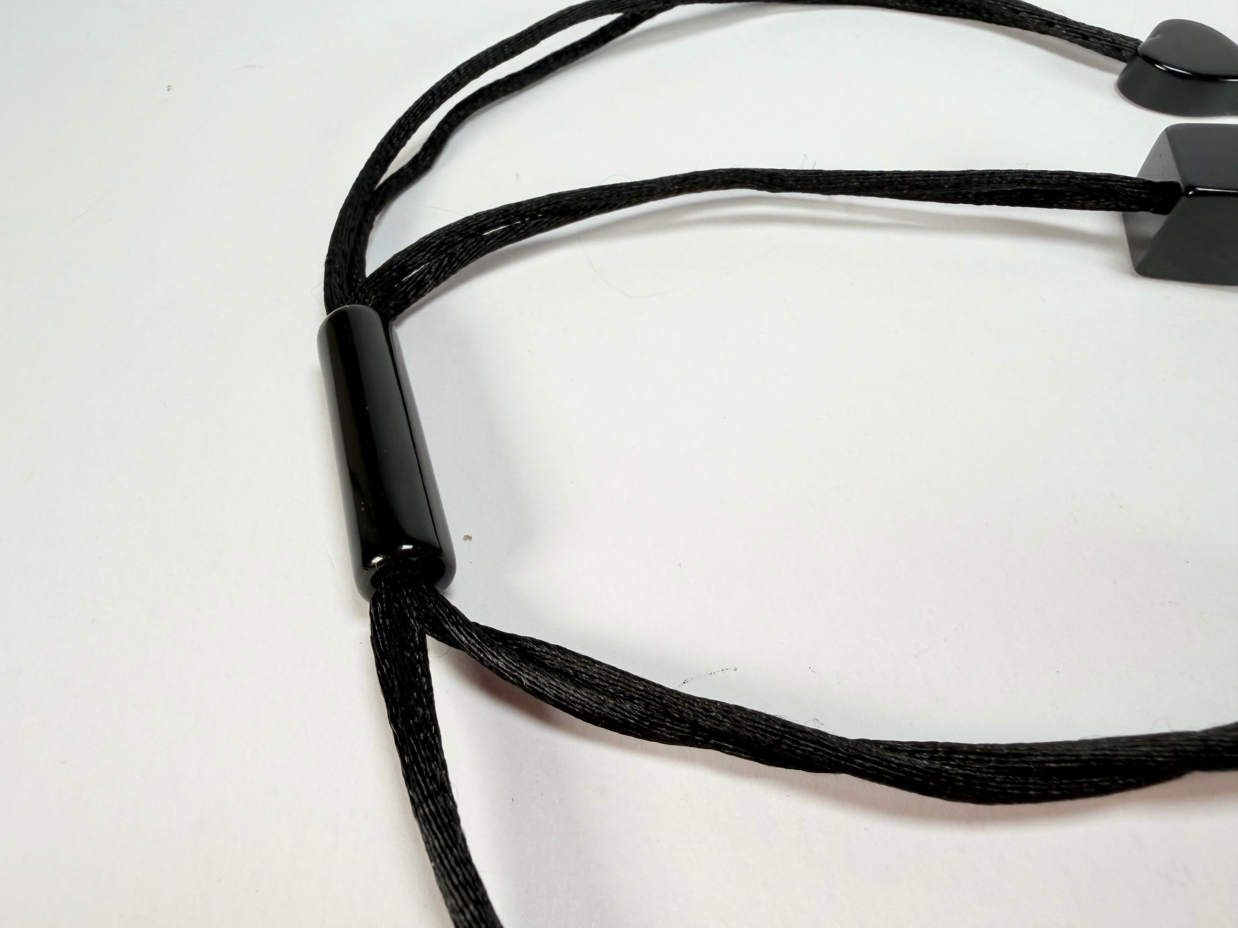 Zsiska - Cubist Mix Coloured Cube Resin Necklace ( 3420101CUB1Q11 )
